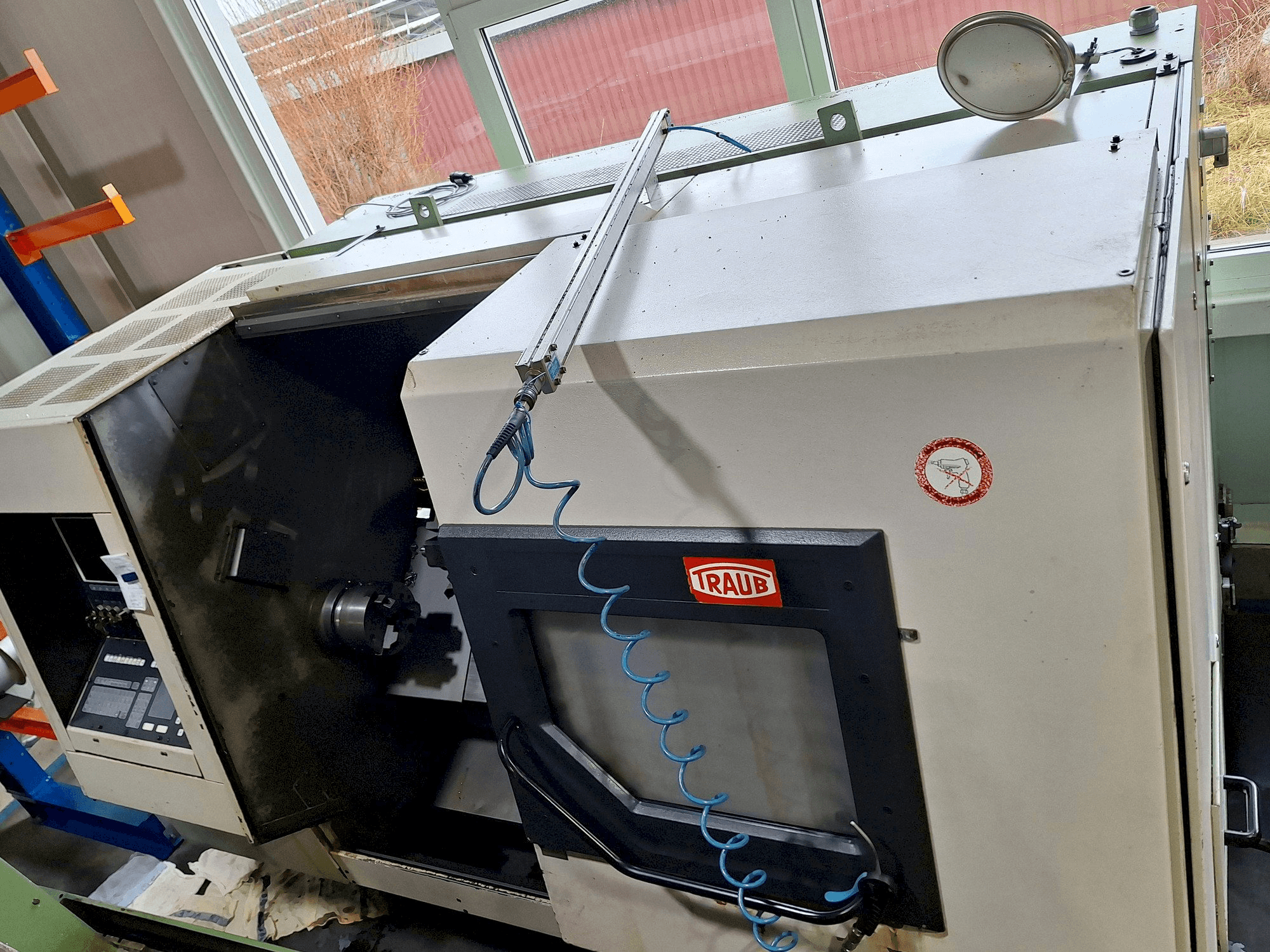 Masina TRAUB TND 400 eestvaade