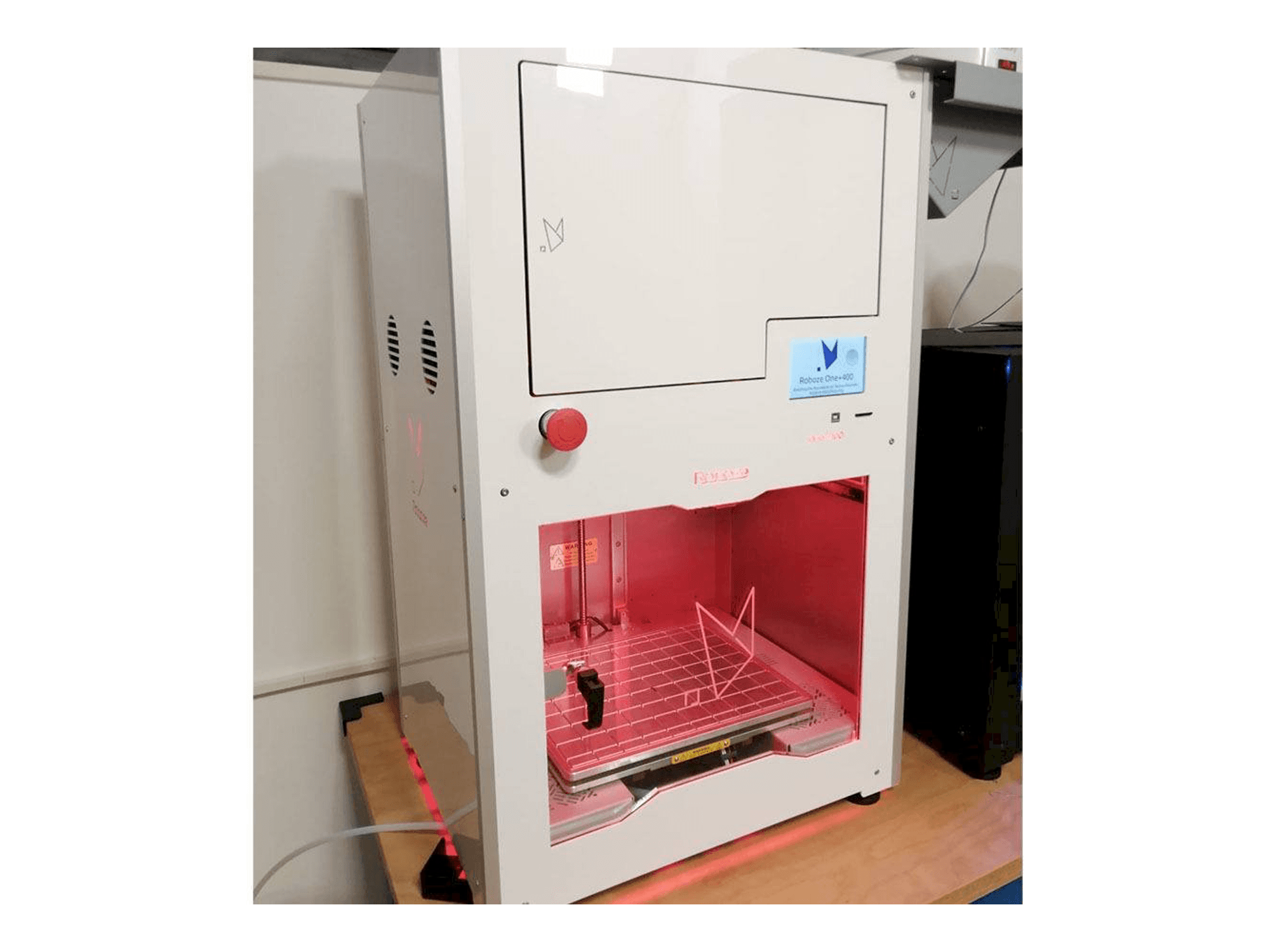 Masina Roboze One Plus 400 eestvaade