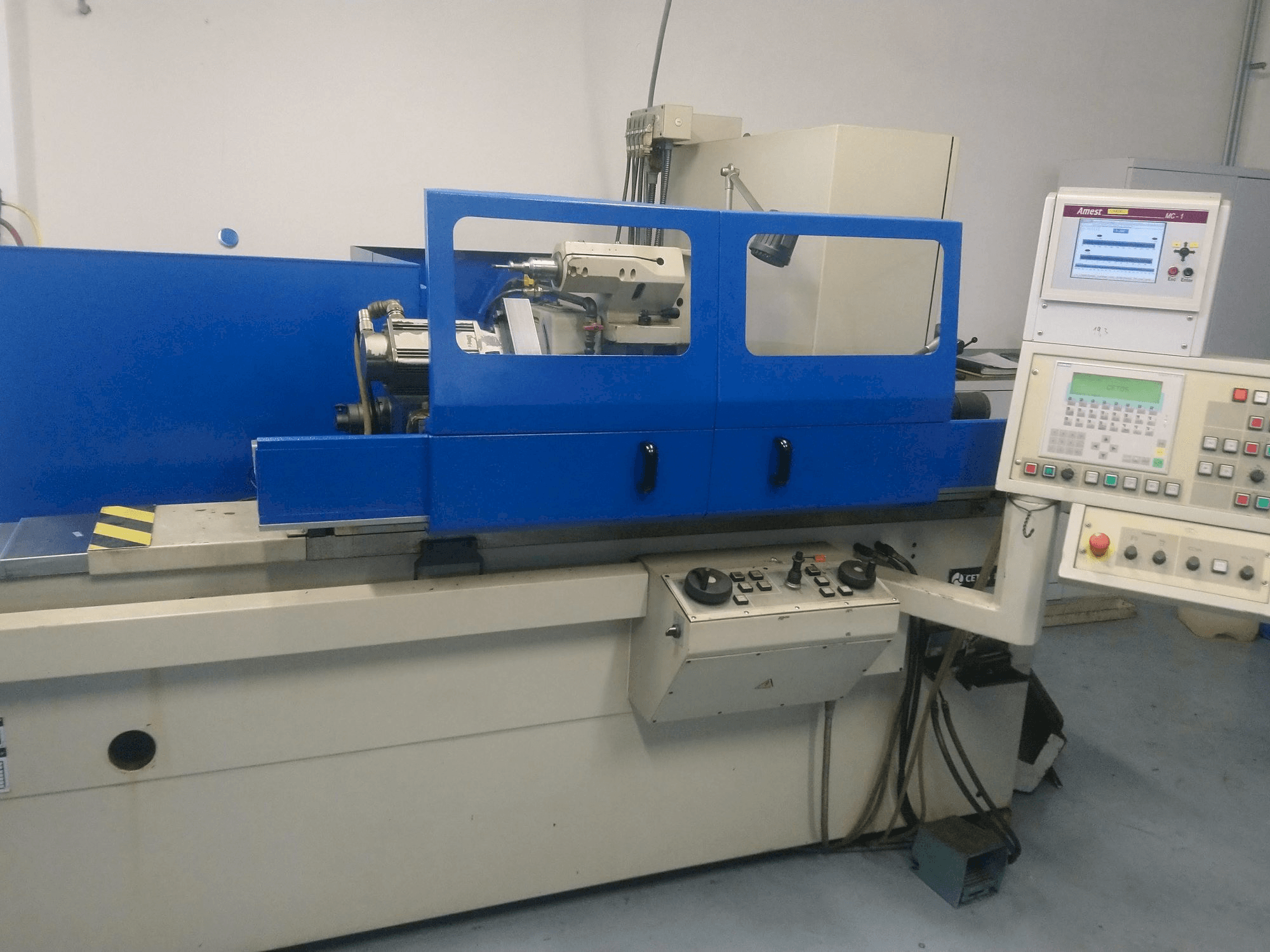 Masina Cetos BUA 25A/750 eestvaade