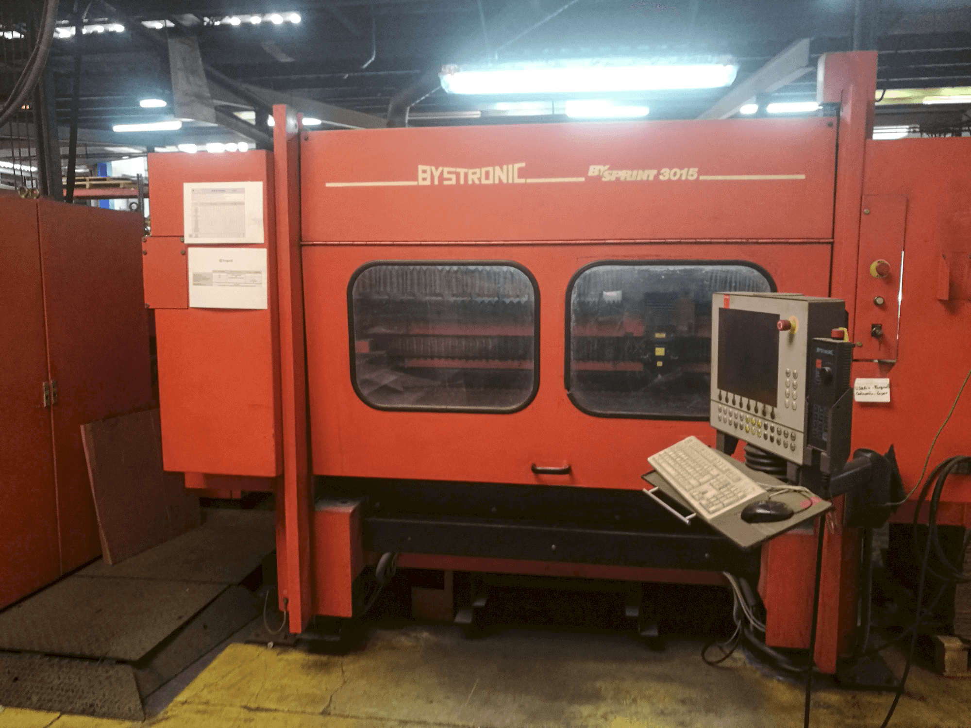 Masina Bystronic BySprint 3015 eestvaade