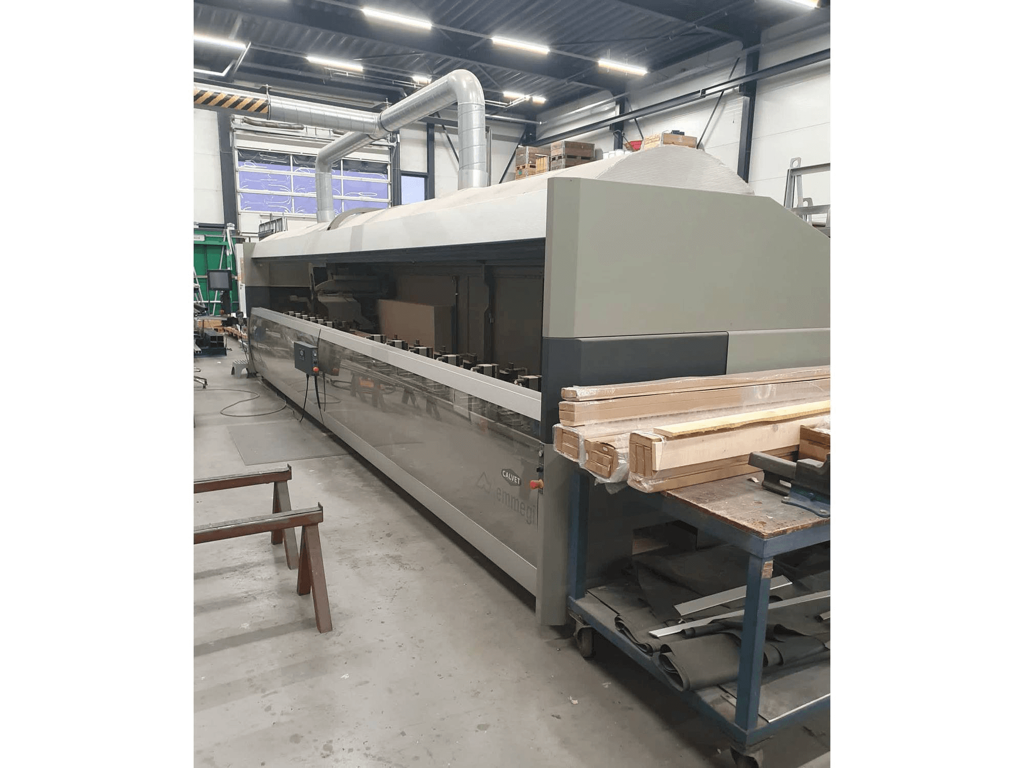 Masina Emmegi Comet T6 eestvaade