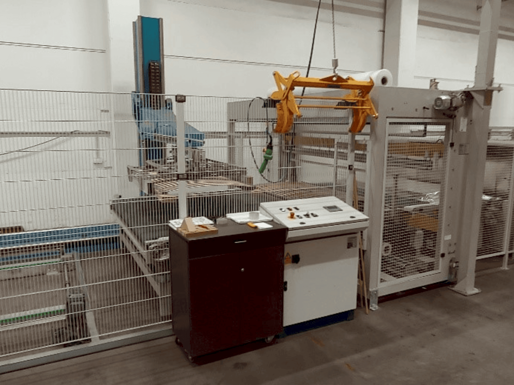 Masina ERREGI 300 LP eestvaade