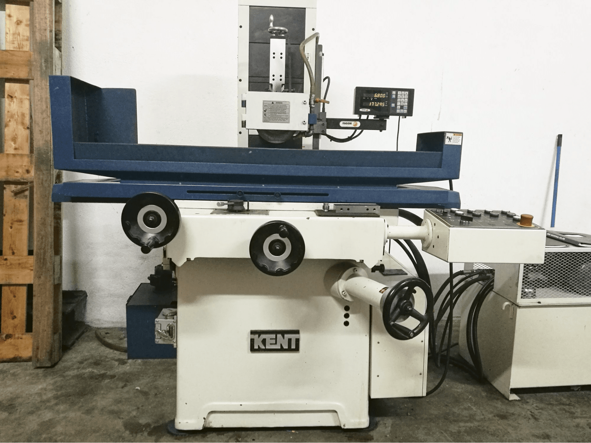 Masina Kent KGS-250 AH eestvaade