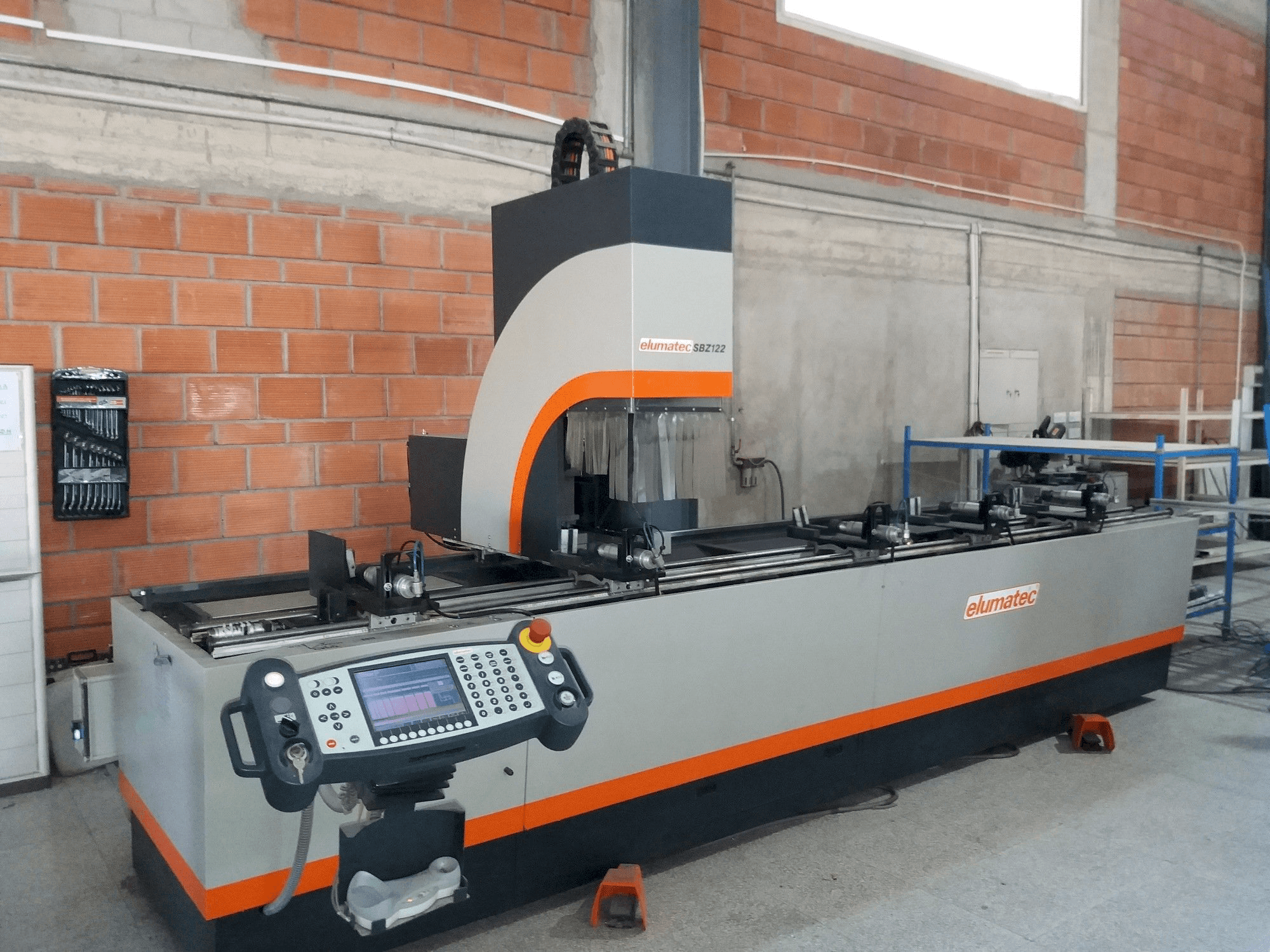 Masina Elumatec Sbz 122 eestvaade
