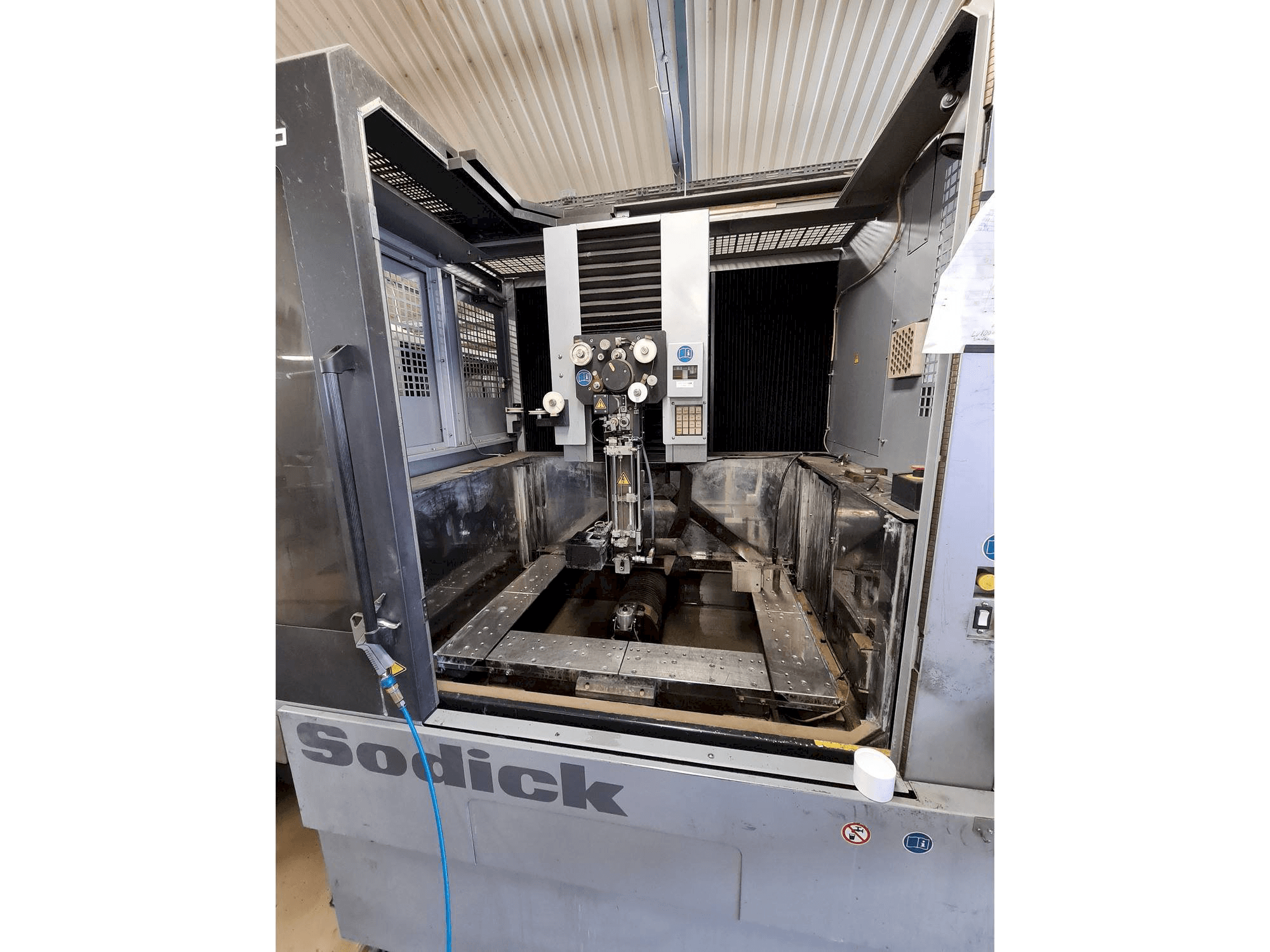 Masina Sodick AQ750L eestvaade