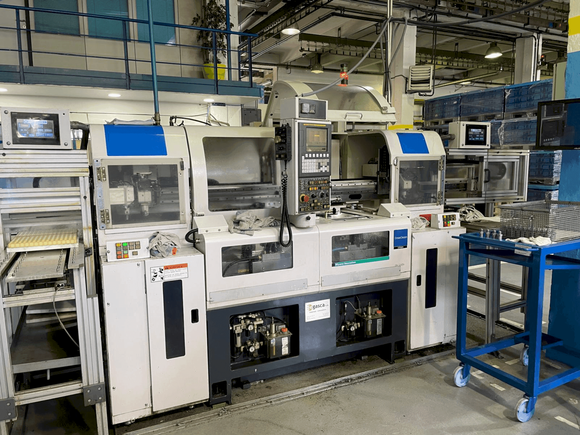 Masina Miyano GN-3200W eestvaade