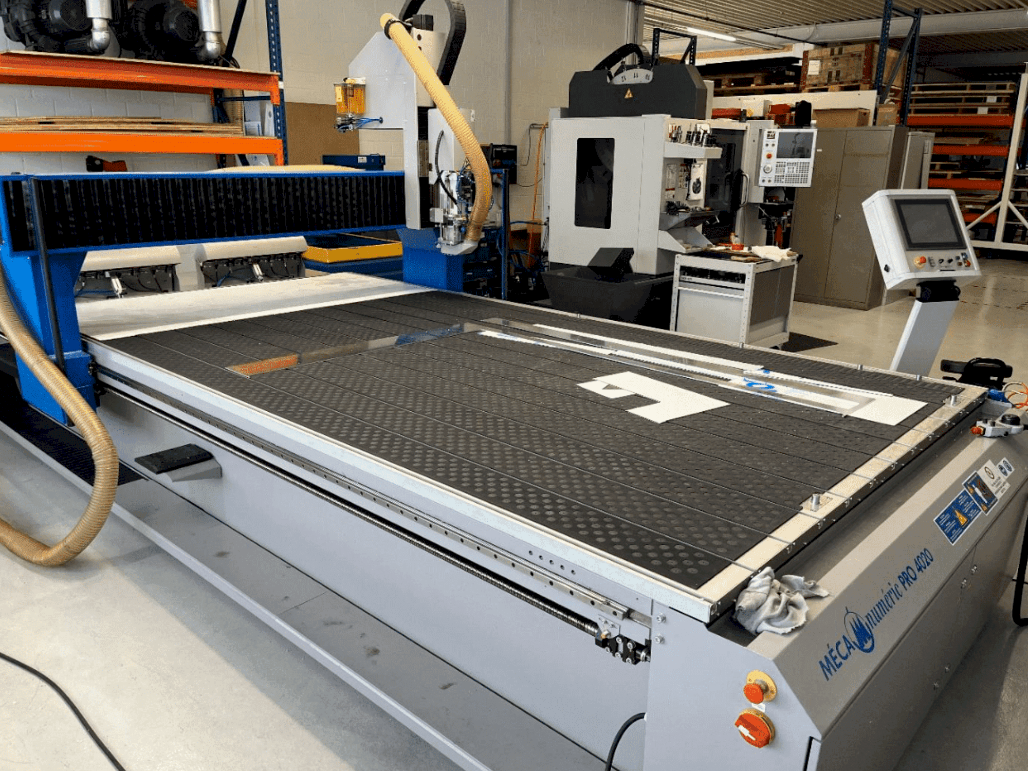 Masina MECANUMERIC MecaPro 4020 eestvaade