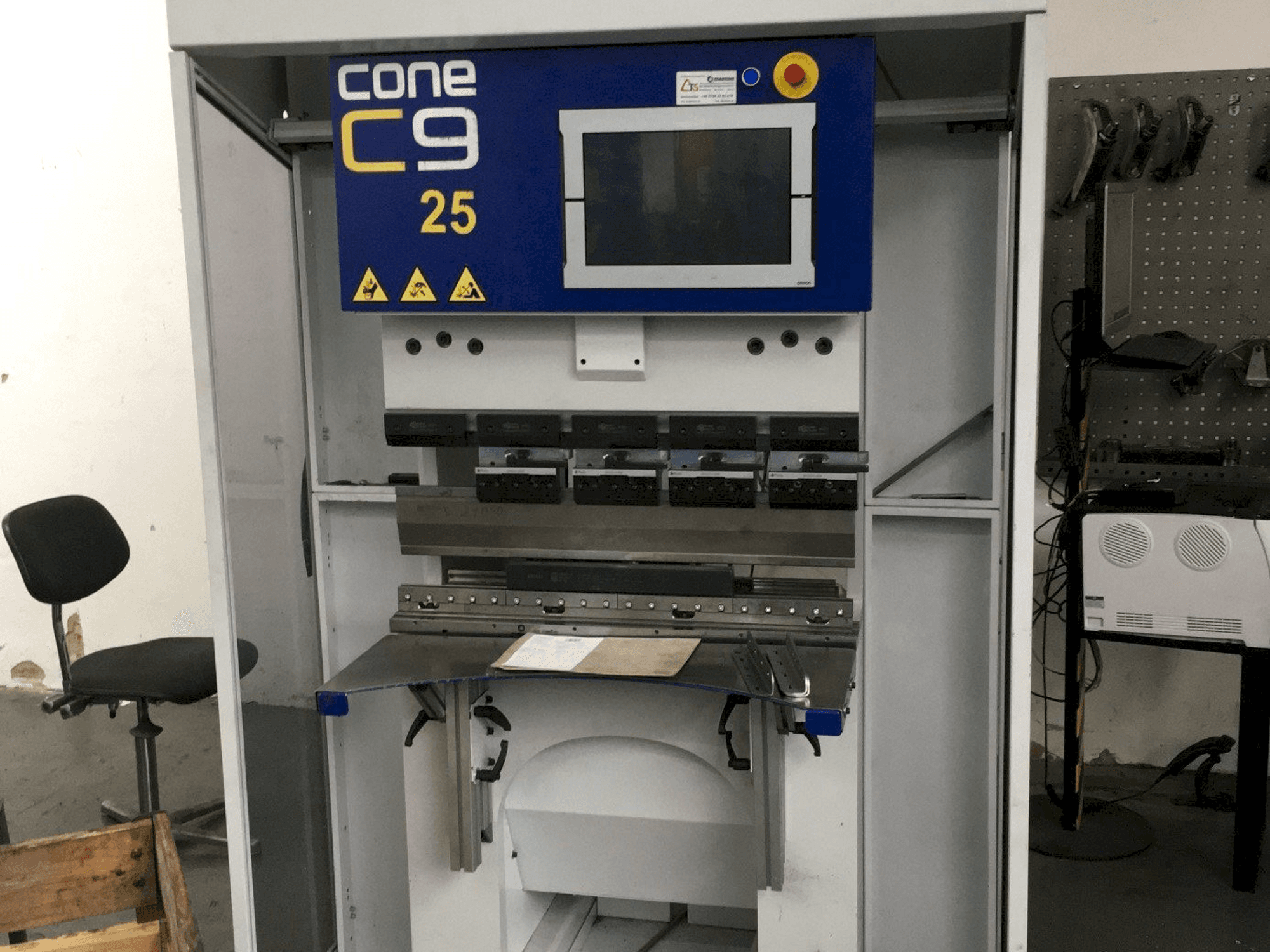 Masina COASTONE Cone C9 eestvaade