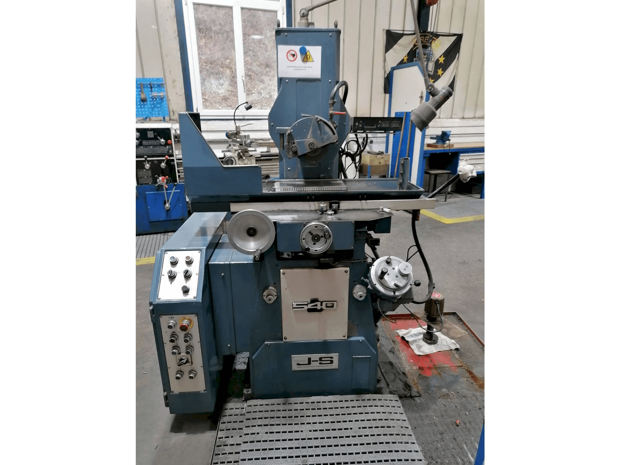 Masina Jones & Shipman 540 eestvaade