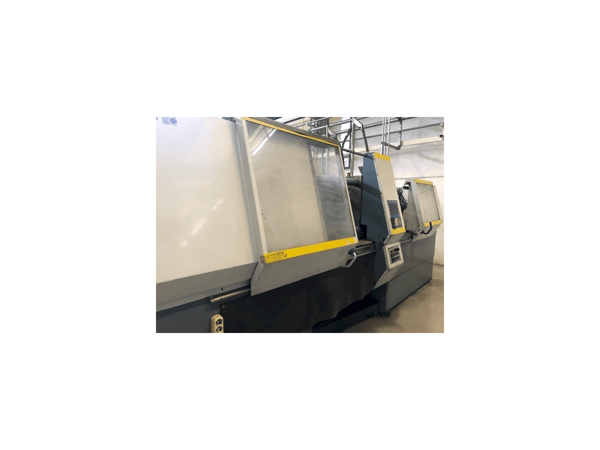 Masina Battenfeld BA 1300/630 CDC eestvaade