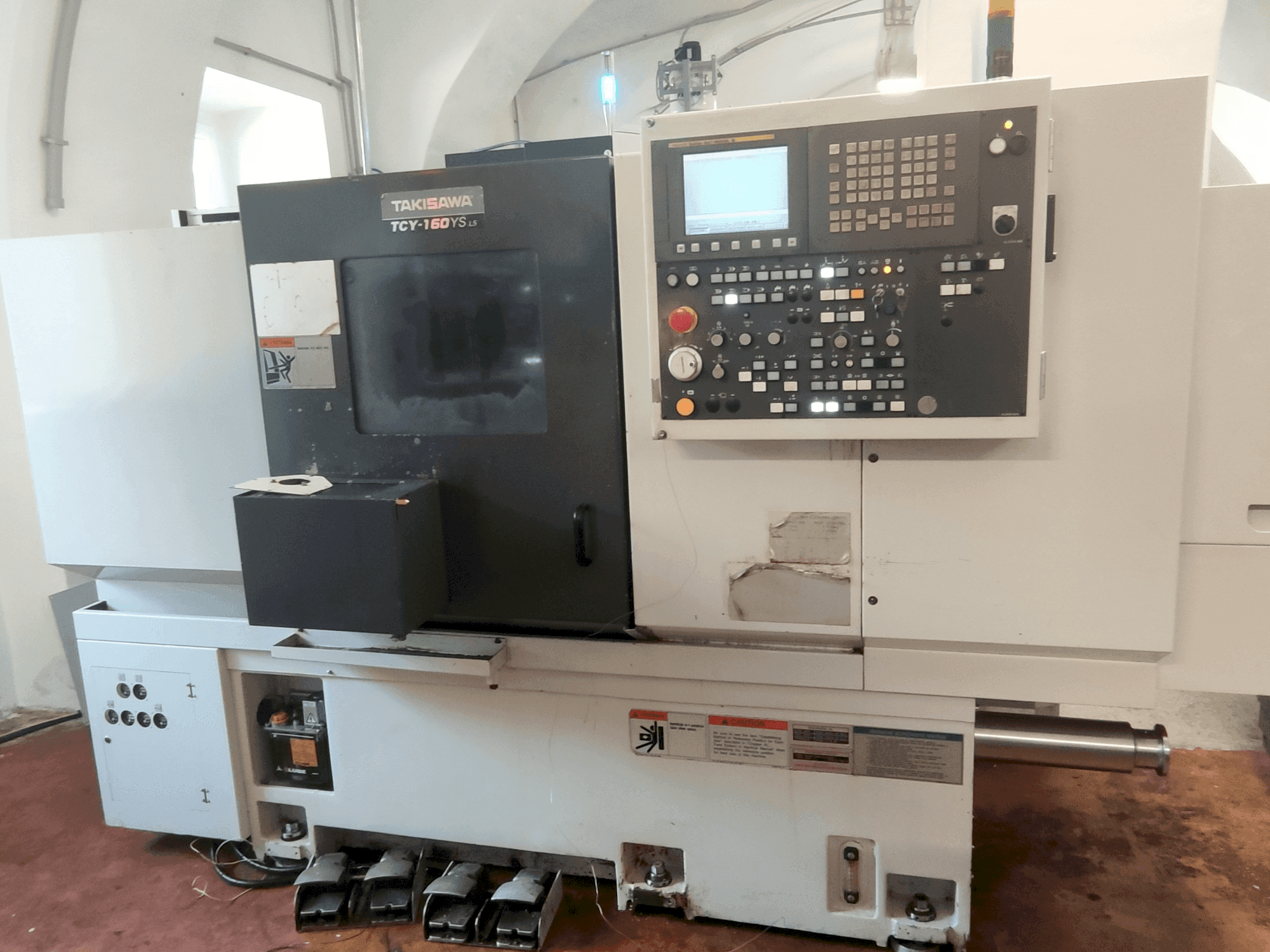 Masina Takisawa TCY-160YS L5 eestvaade