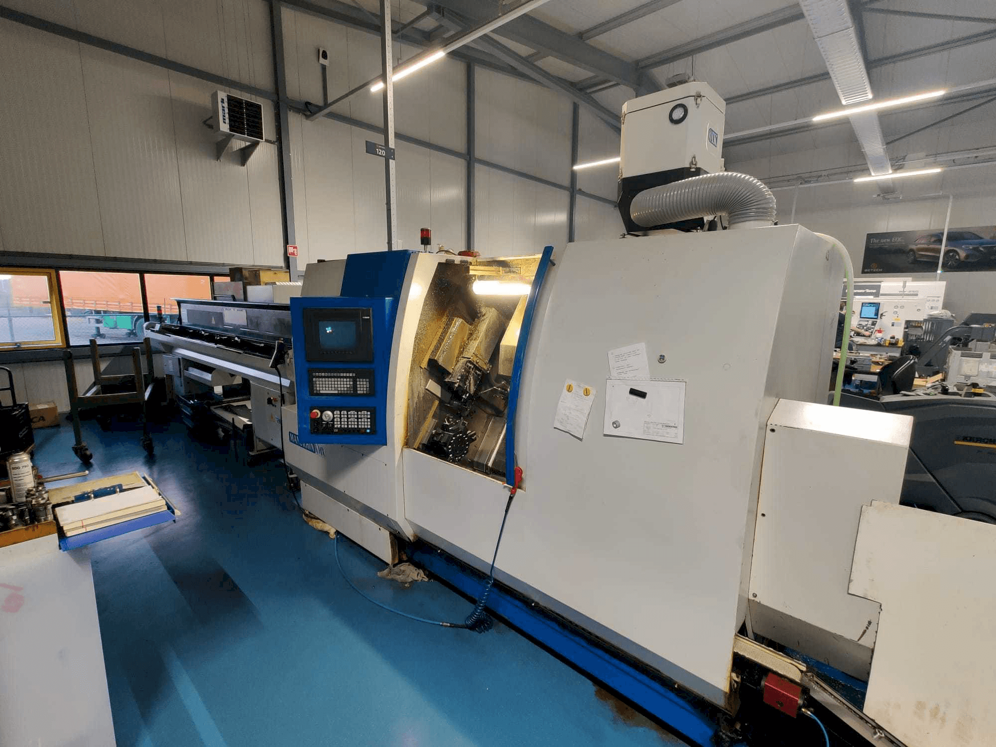 Masina Manurhin K'MX XL 32 eestvaade