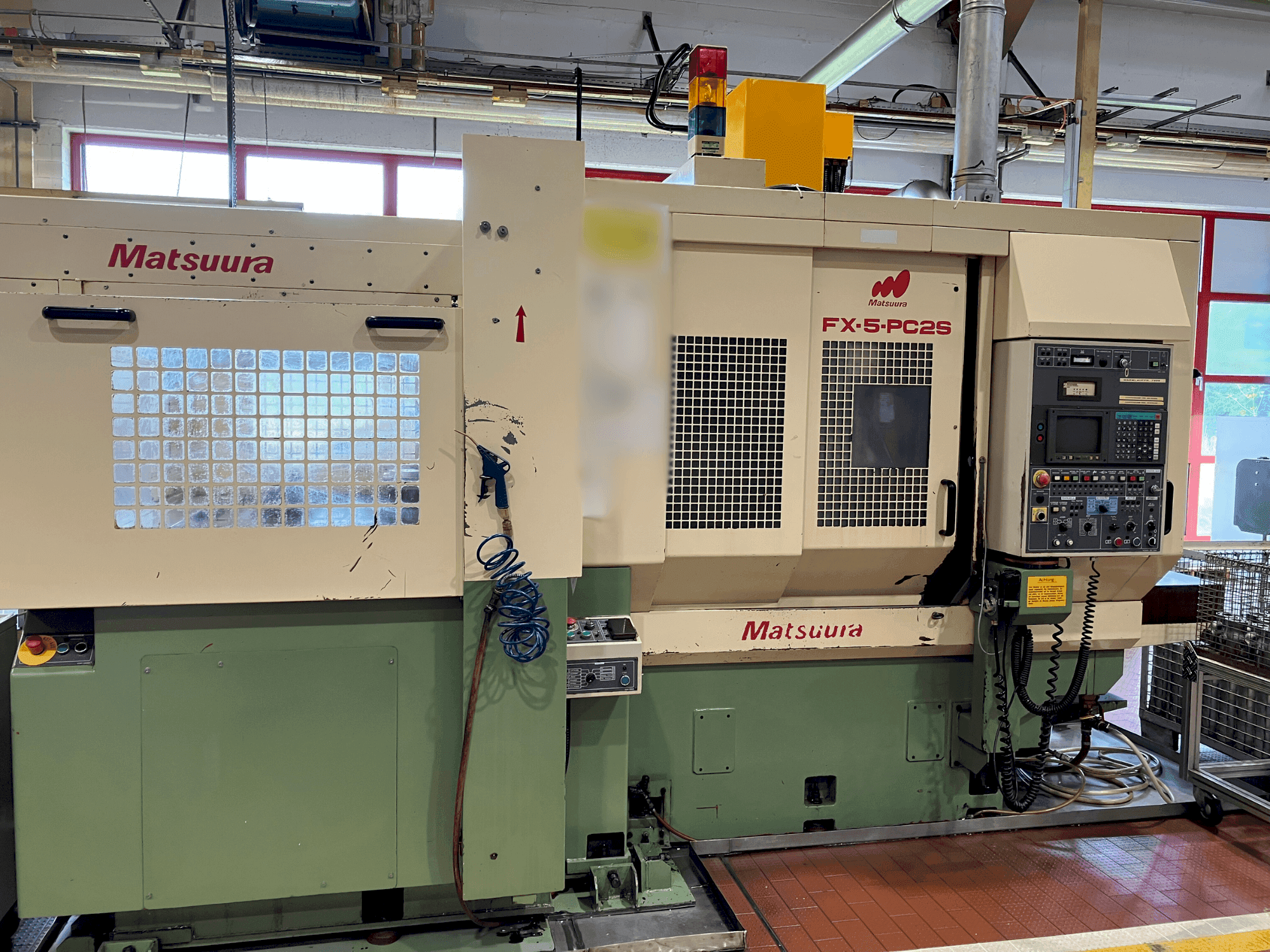 Masina Matsuura FX-5-PC2S eestvaade