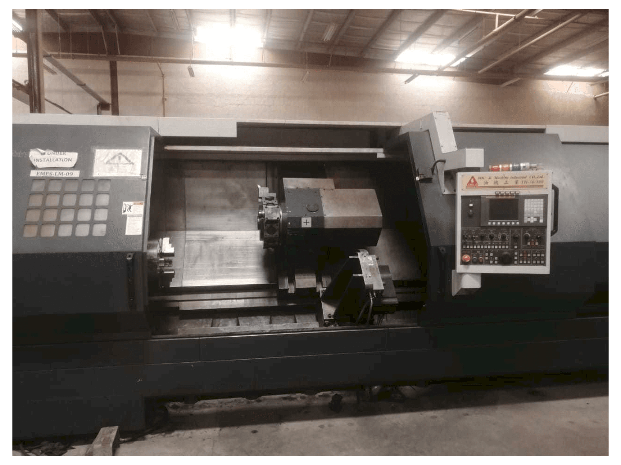 Masina YOU JI YH-36+C/300 eestvaade