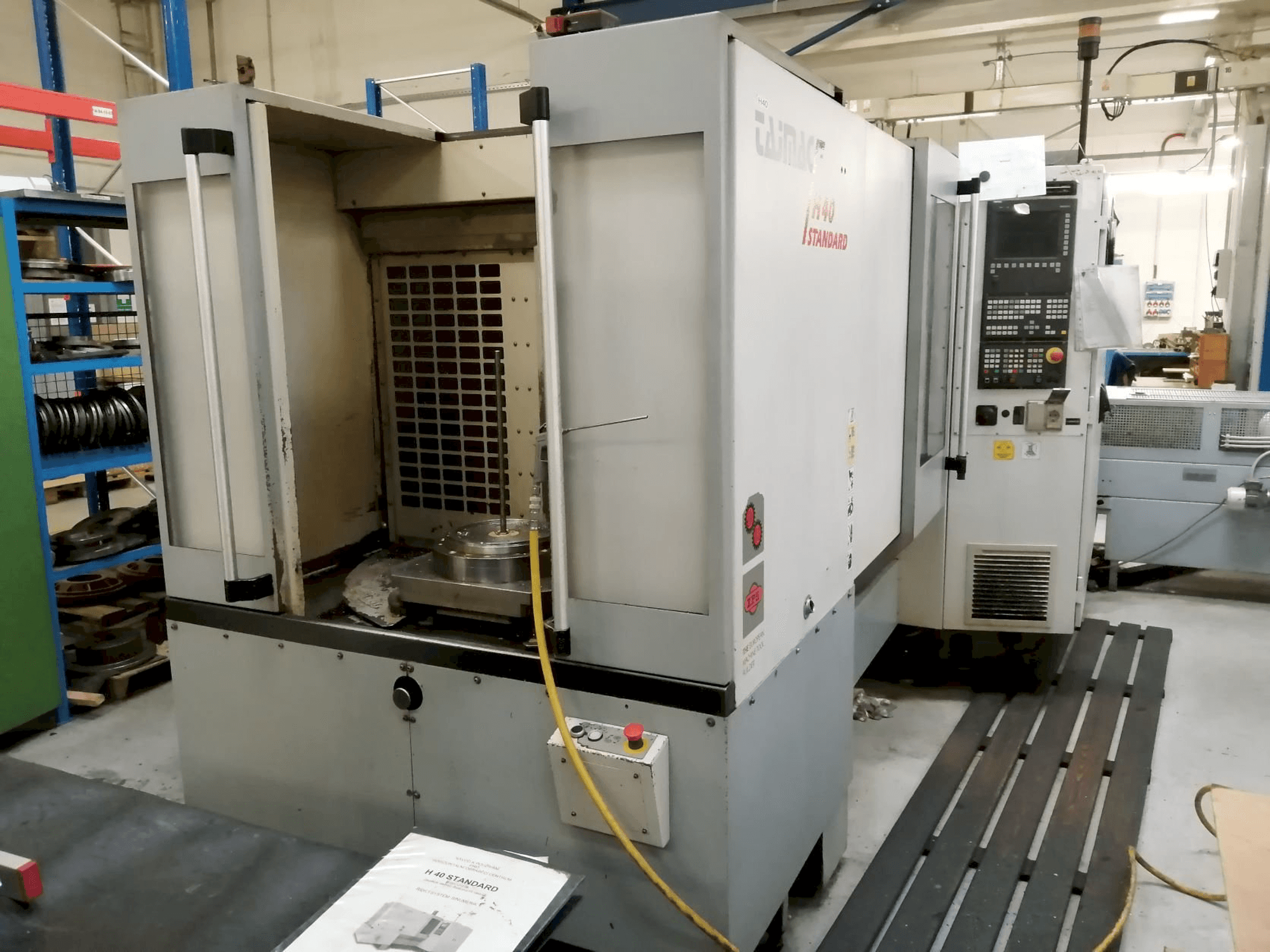 Masina Tajmac-ZPC H40 Standard eestvaade