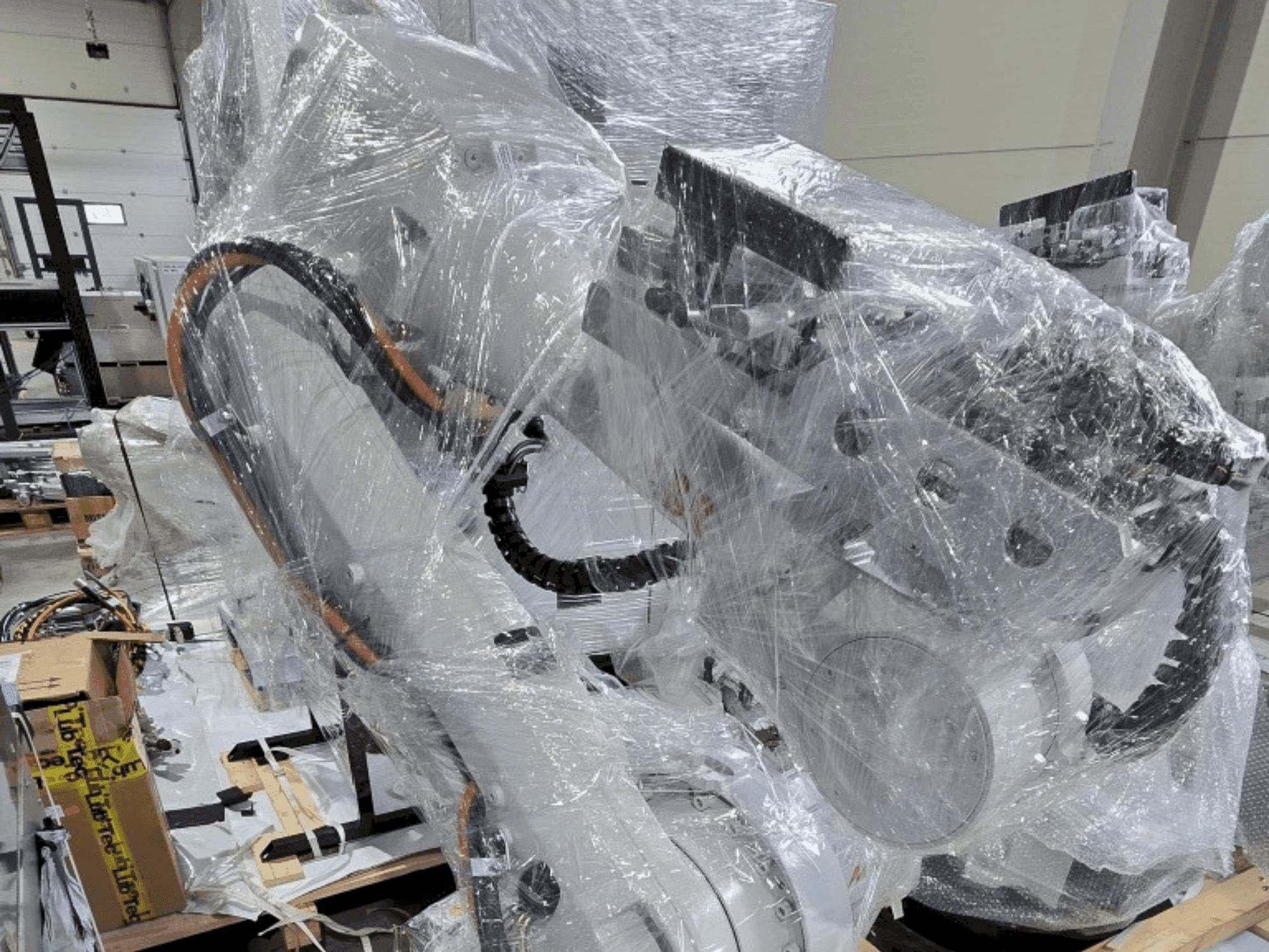 Masina ABB IRB 4600-45/2.05 eestvaade