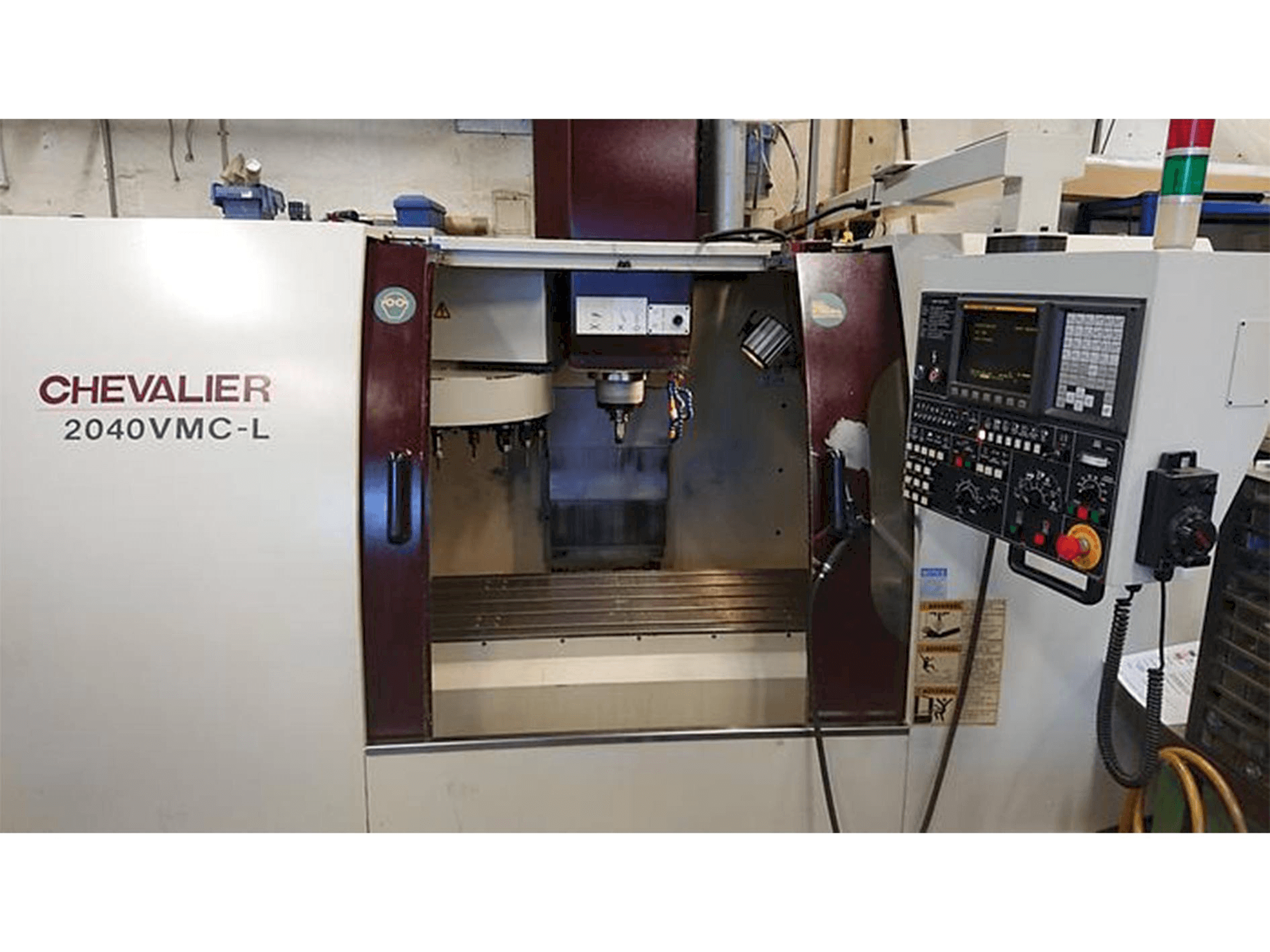 Masina Chevalier 2040 VMC-L eestvaade