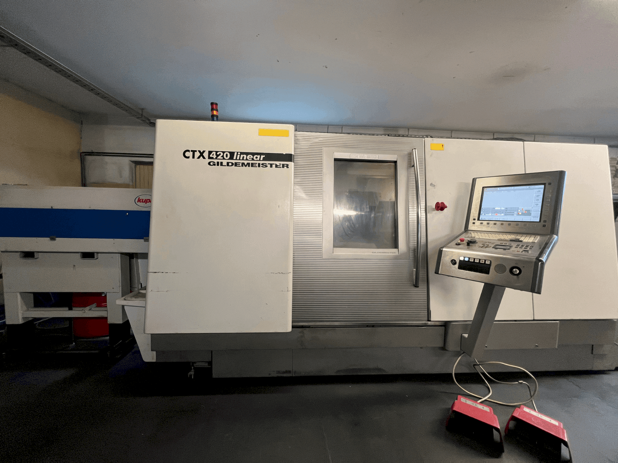 Masina Gildemeister CTX 420 linear eestvaade
