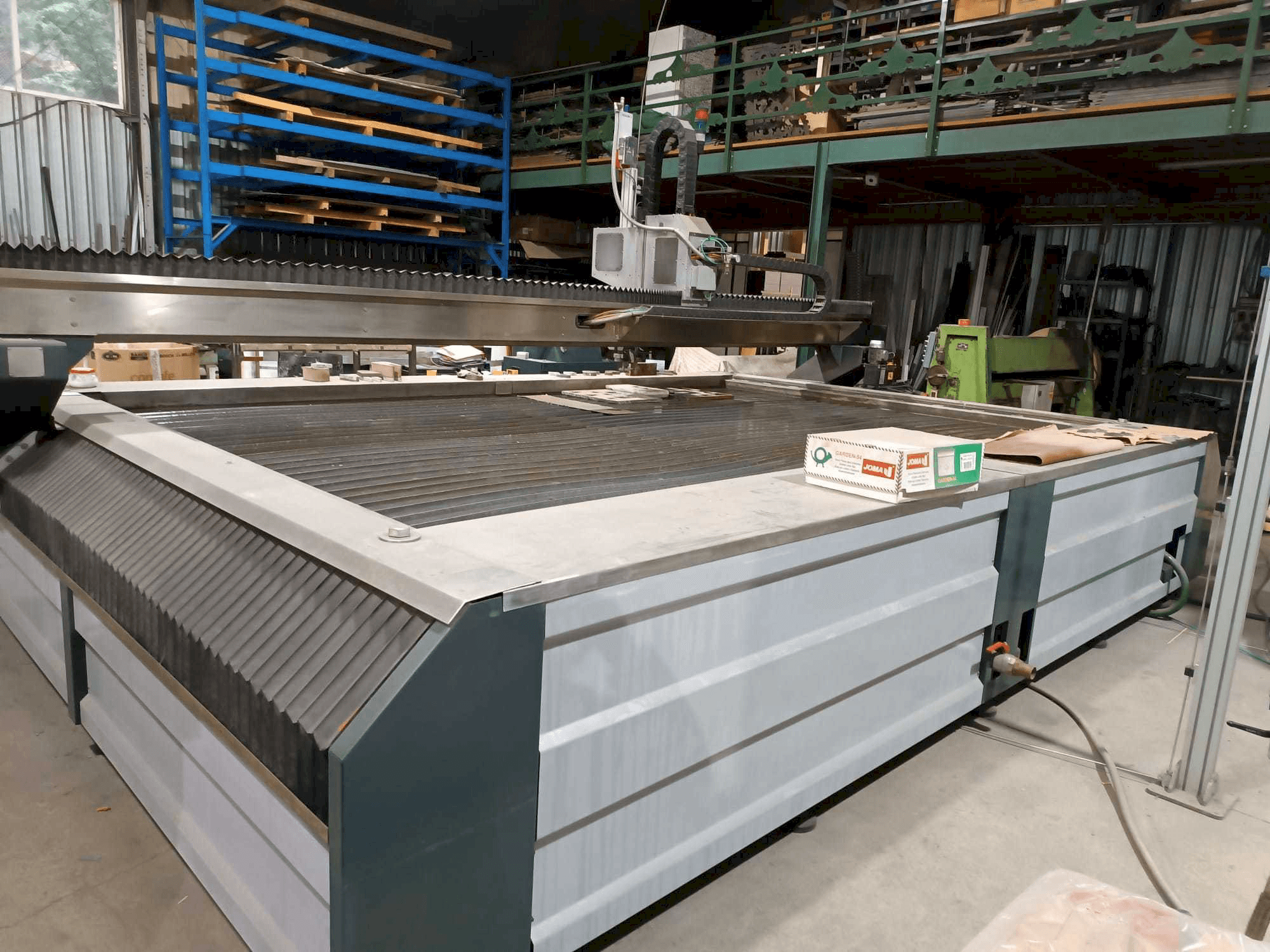 Masina SOITAAB Waterjet IP-20 eestvaade