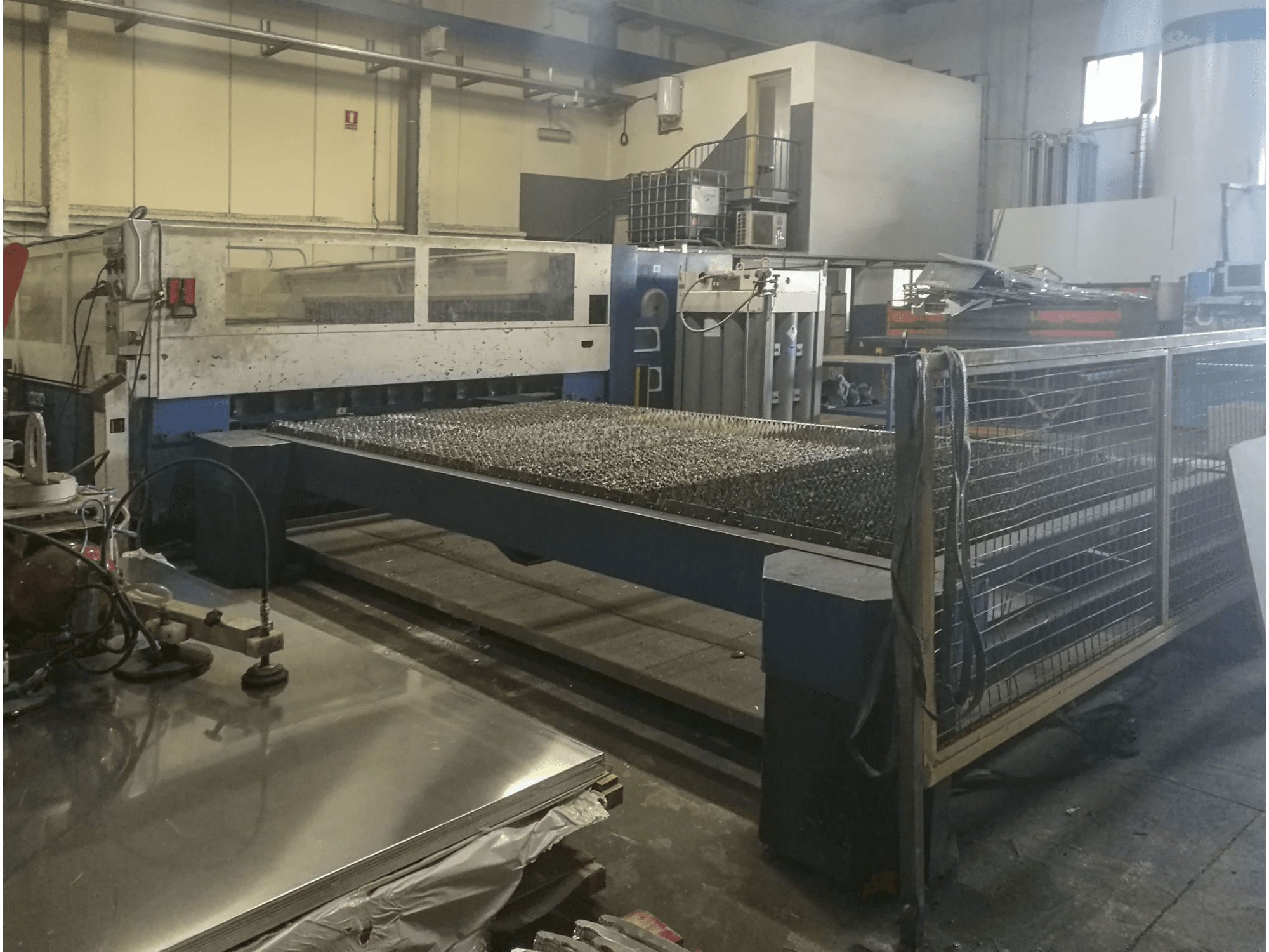 Masinavaade Trumpf Trumatic L4030 vasakult