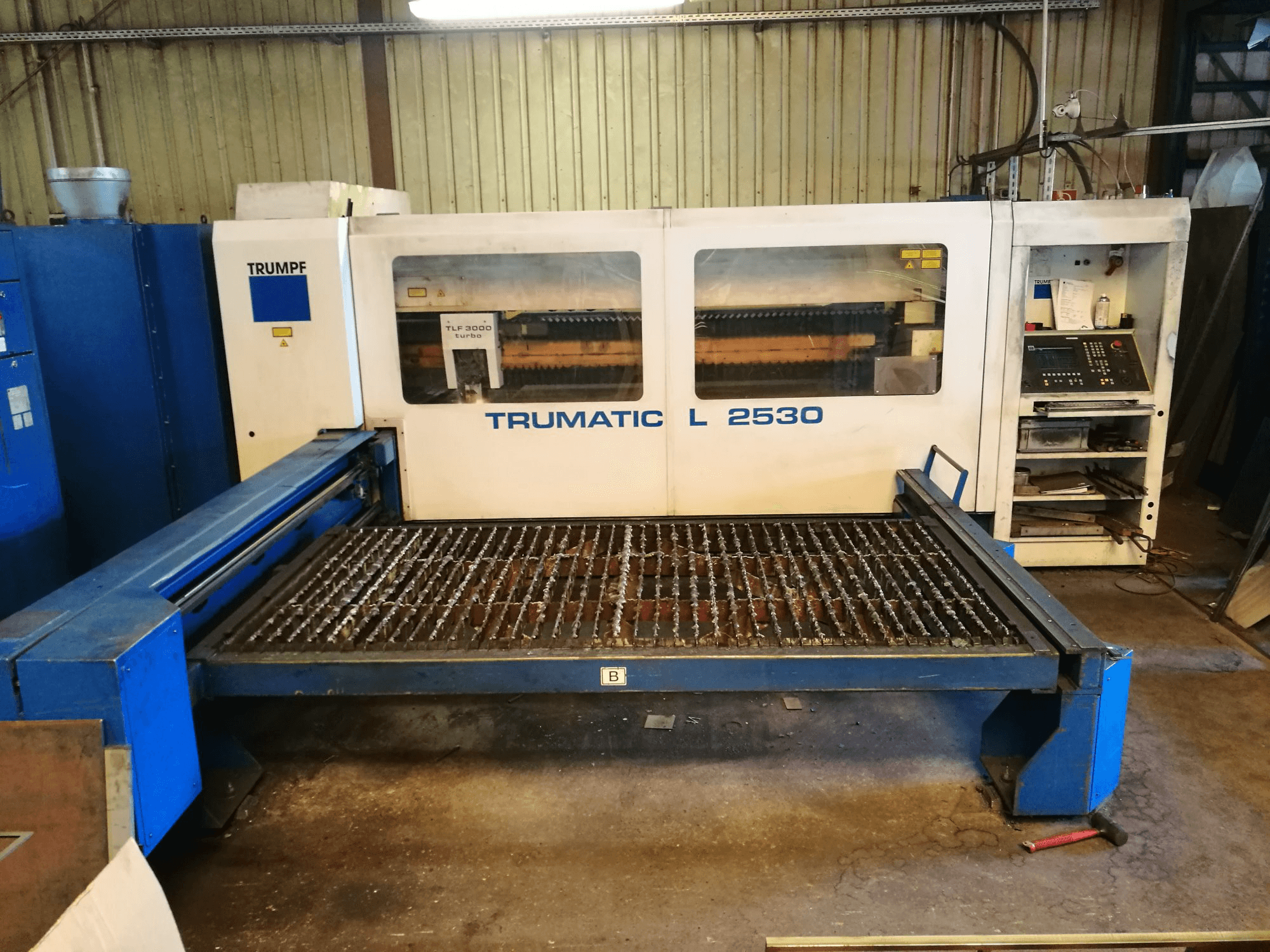 Masina Trumpf Trumatic L2530 eestvaade