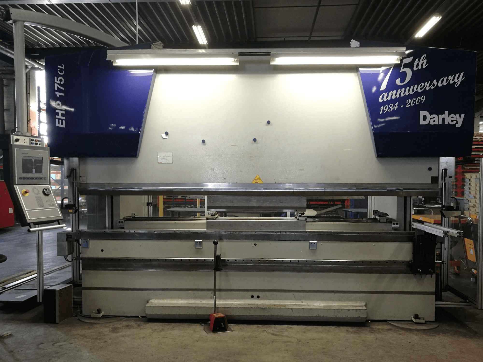 Masina Darley EHP LS 175.36/31 CL eestvaade