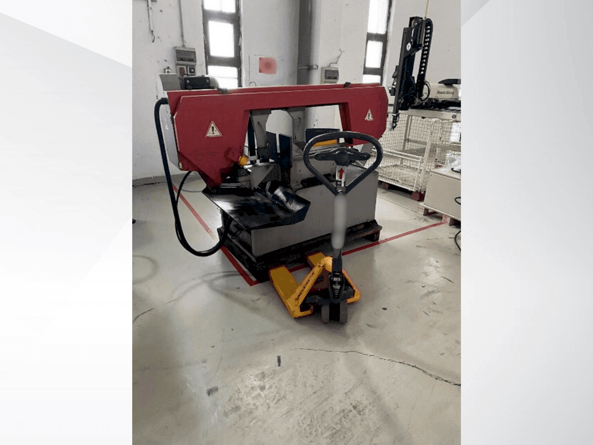 Masina BOMAR STG 320 GM eestvaade