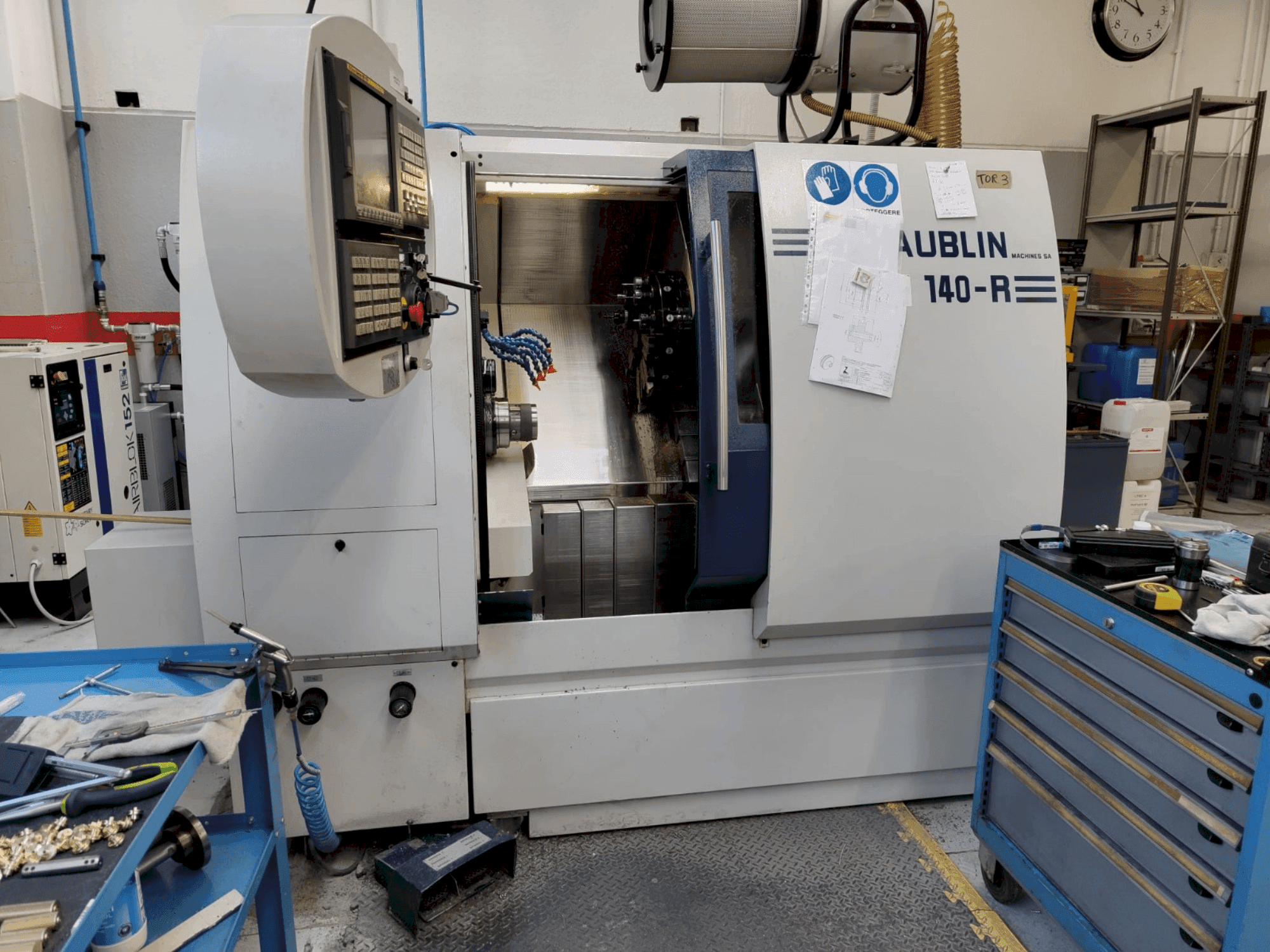 Masina SCHAUBLIN 140R CNC eestvaade