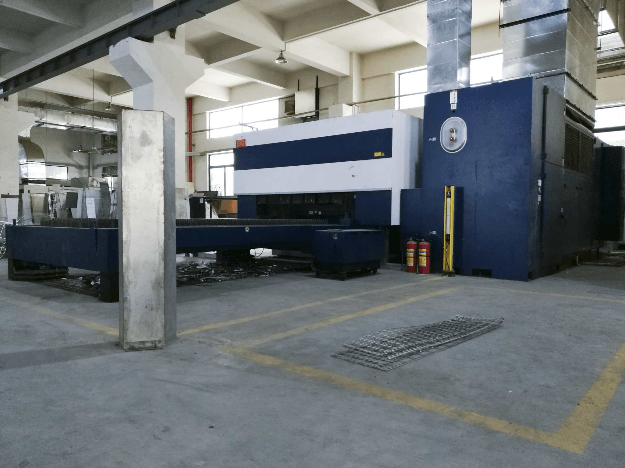 Masinavaade Trumpf TruLaser 3030 paremalt