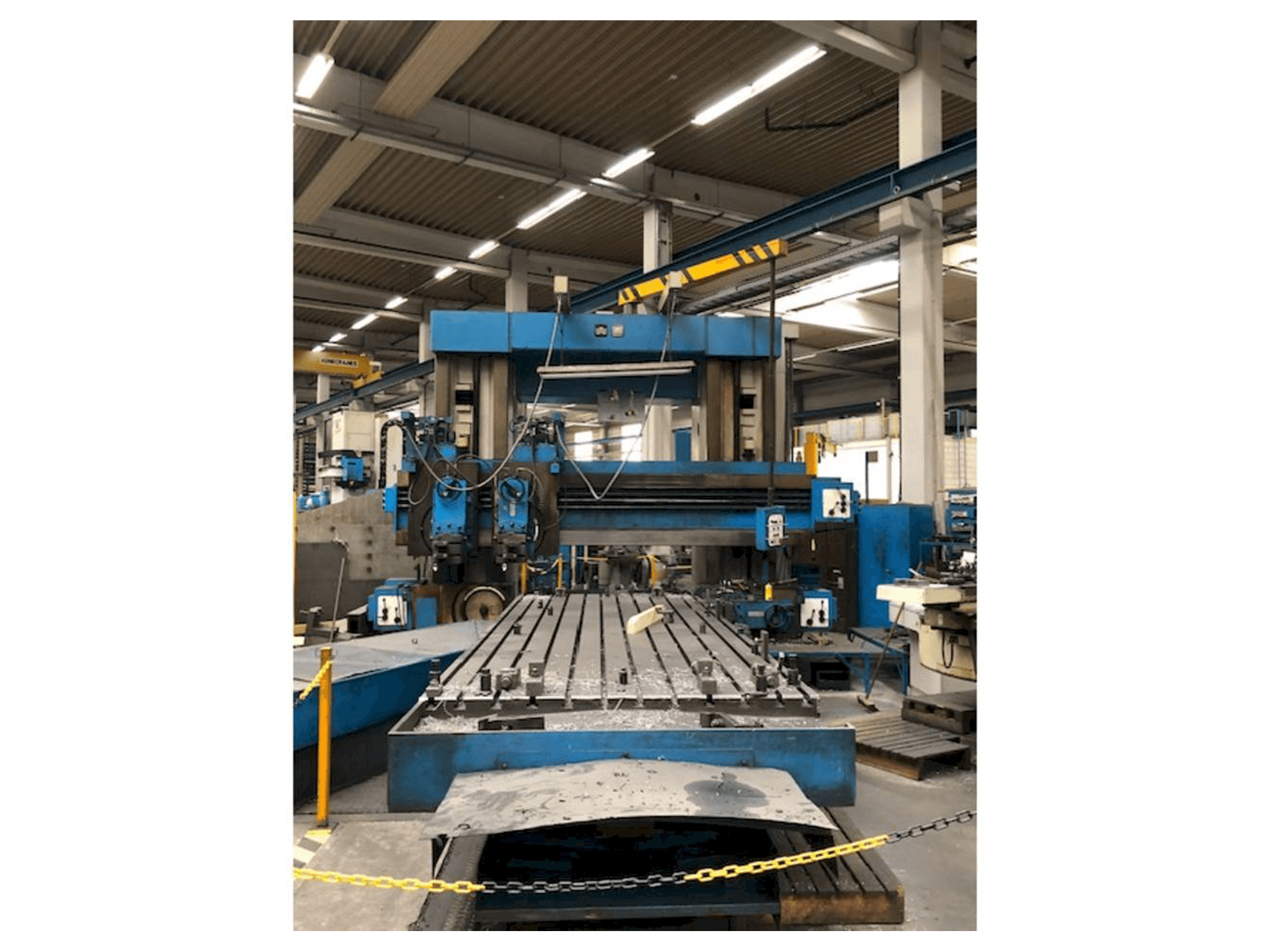 Masina SHV FELD12 Q251 eestvaade