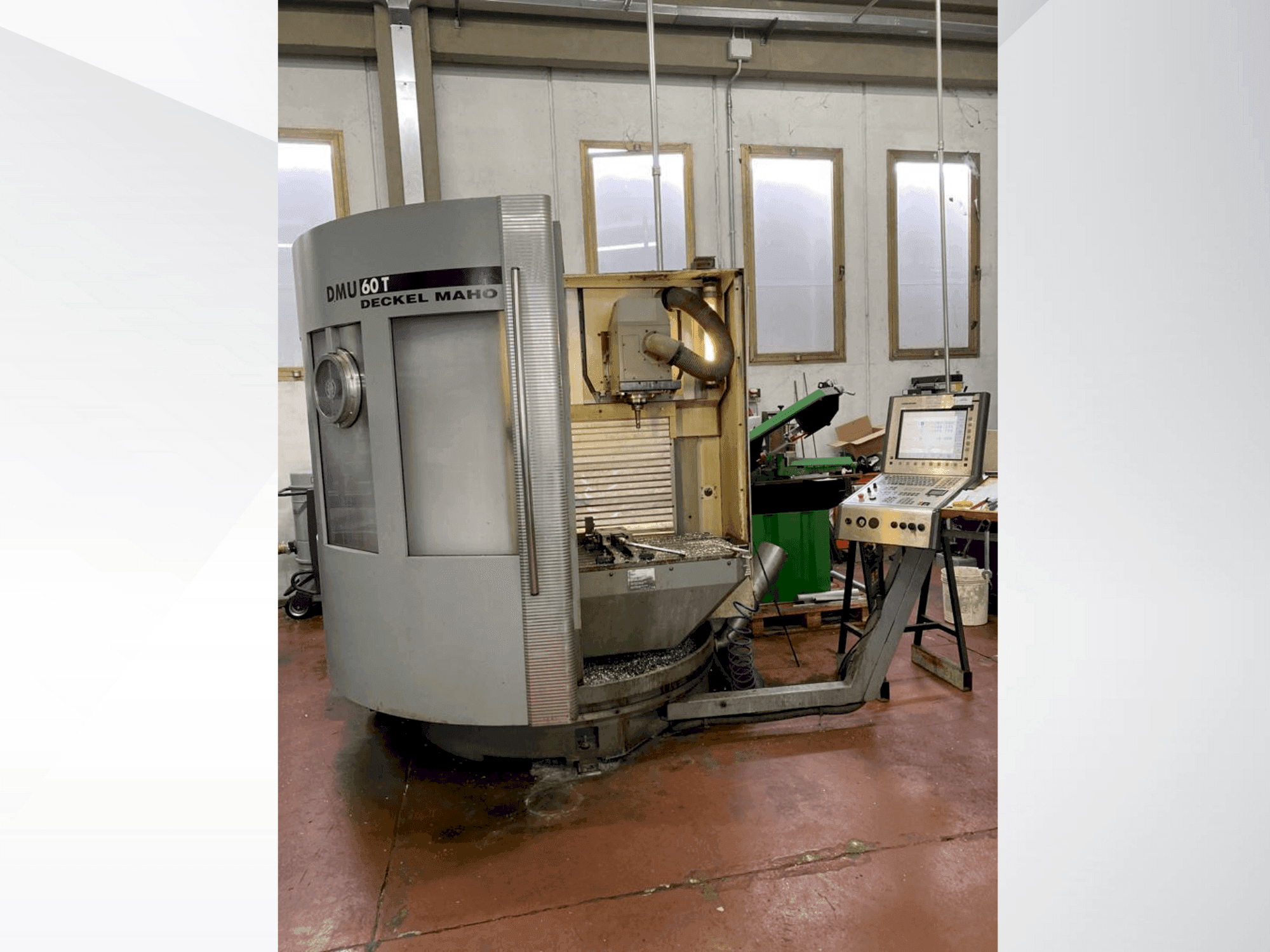 Masina DECKEL MAHO DMU 60T eestvaade