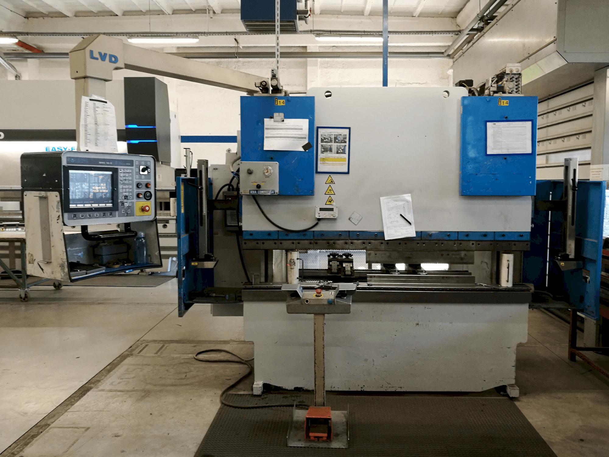 Masina LVD PPEB 50/20 MNC 95 eestvaade