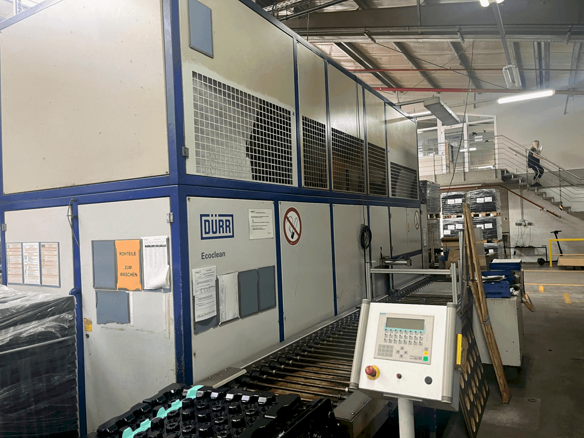 Masina DÜRR Universal 71C (2003) eestvaade