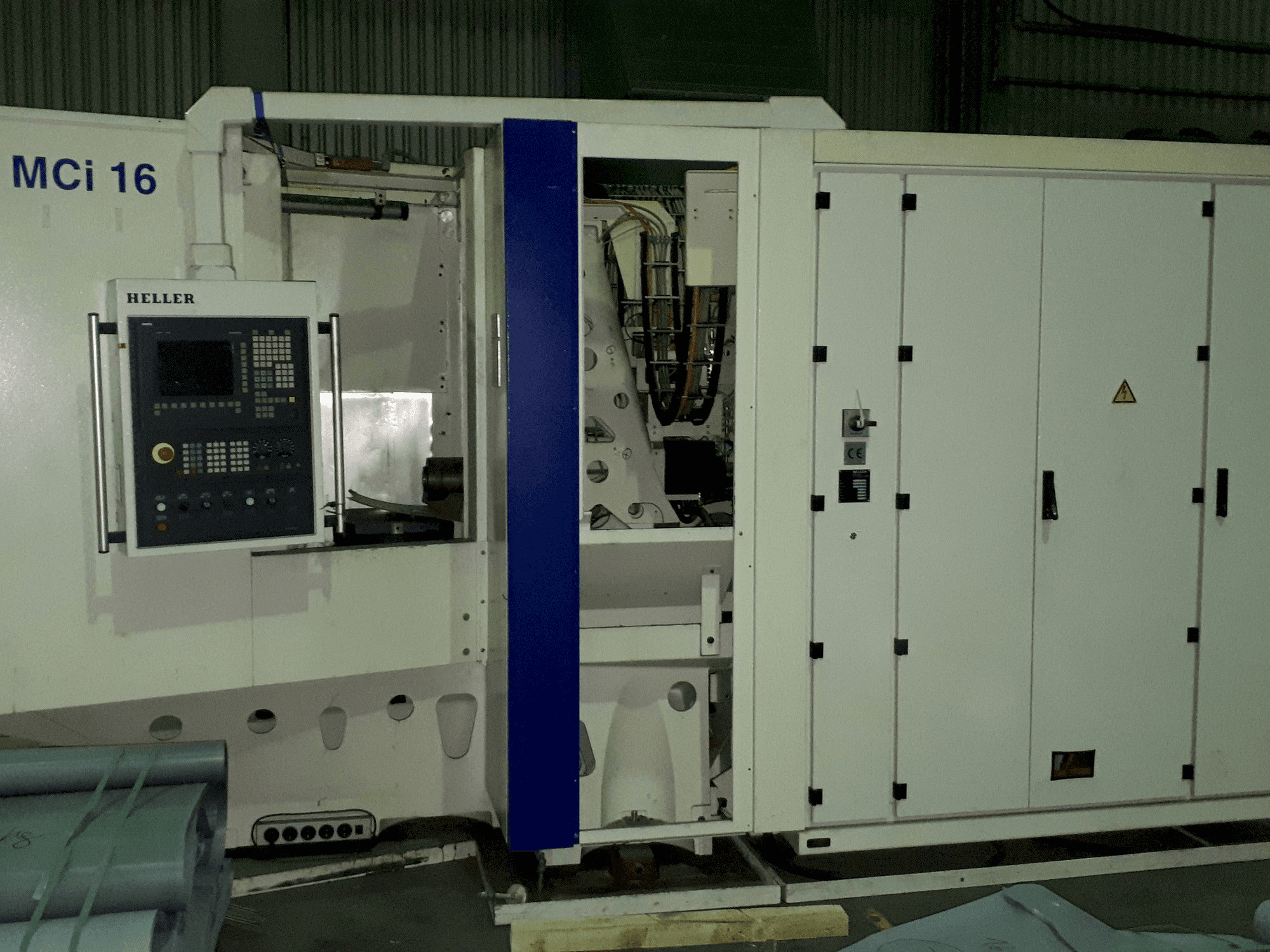 Masina HELLER MCi 16 eestvaade