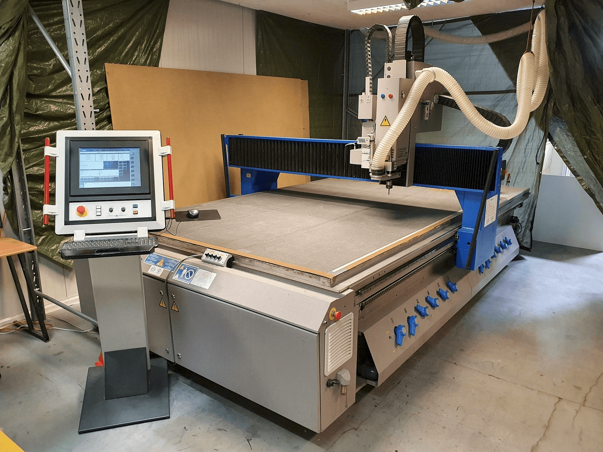 Masina MECANUMERIC Mecapro PRO 3020 eestvaade