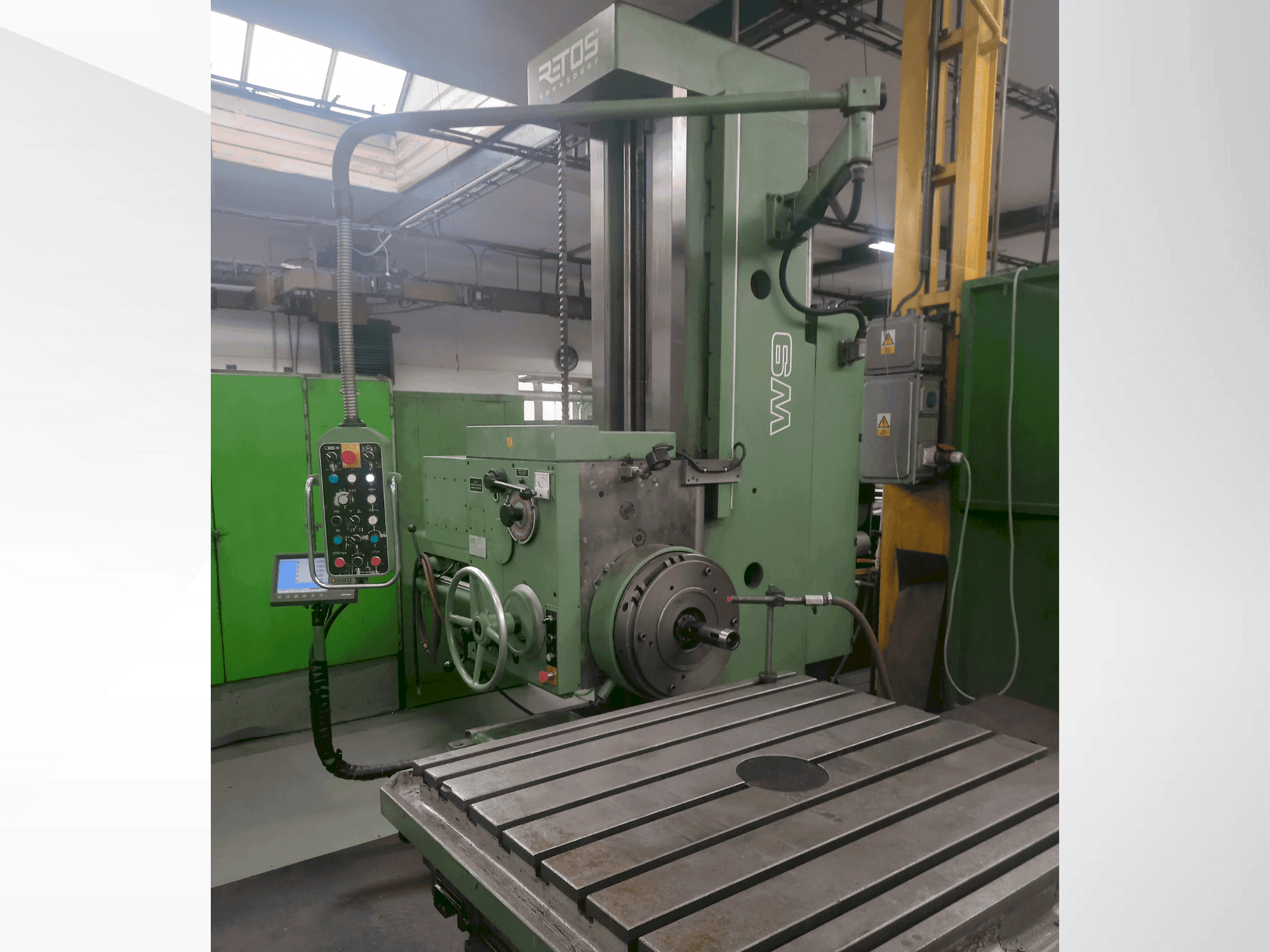 Masina TOS W9 eestvaade