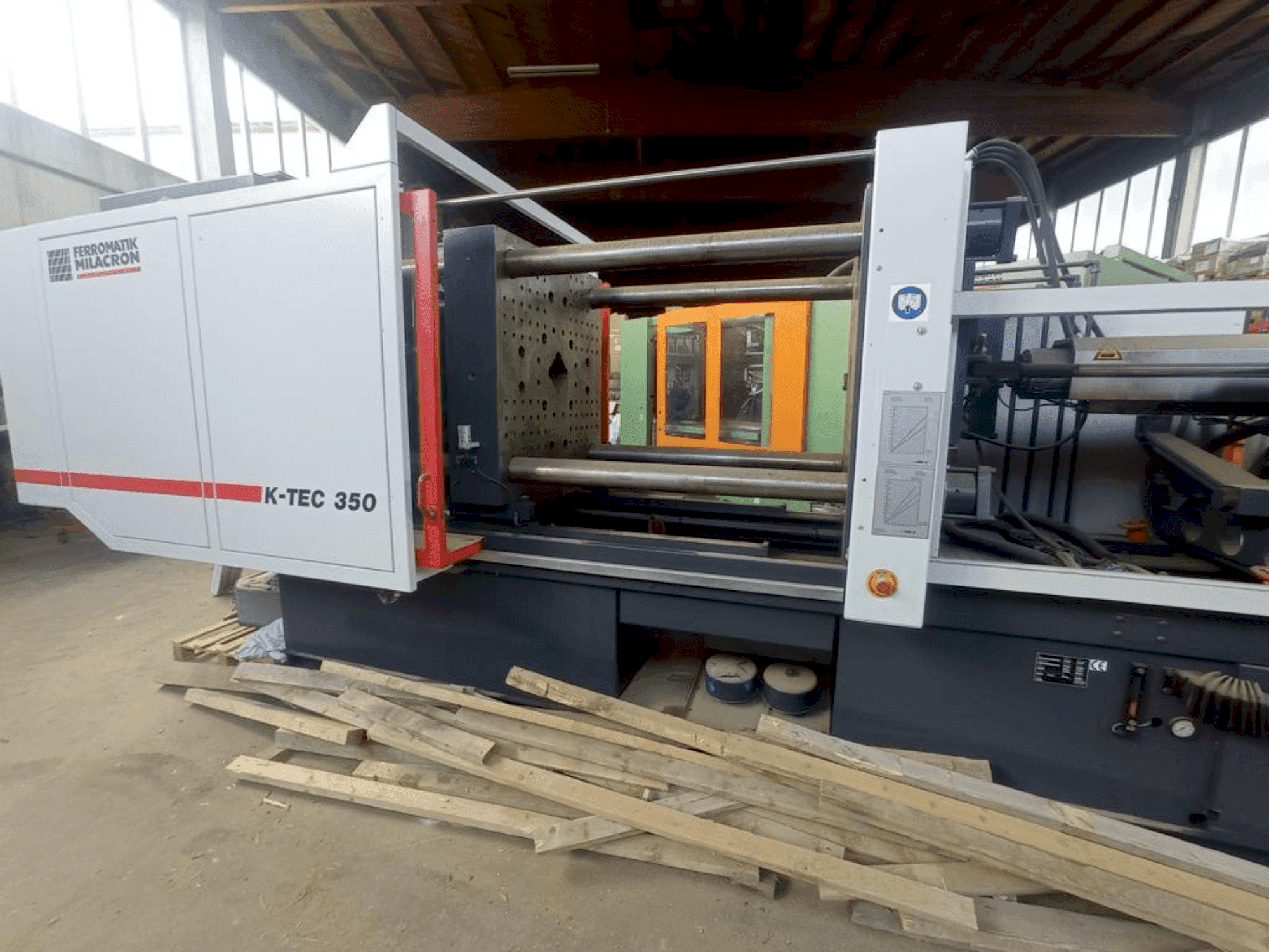 Masina FERROMATIK K-Tec 350 S/2F eestvaade