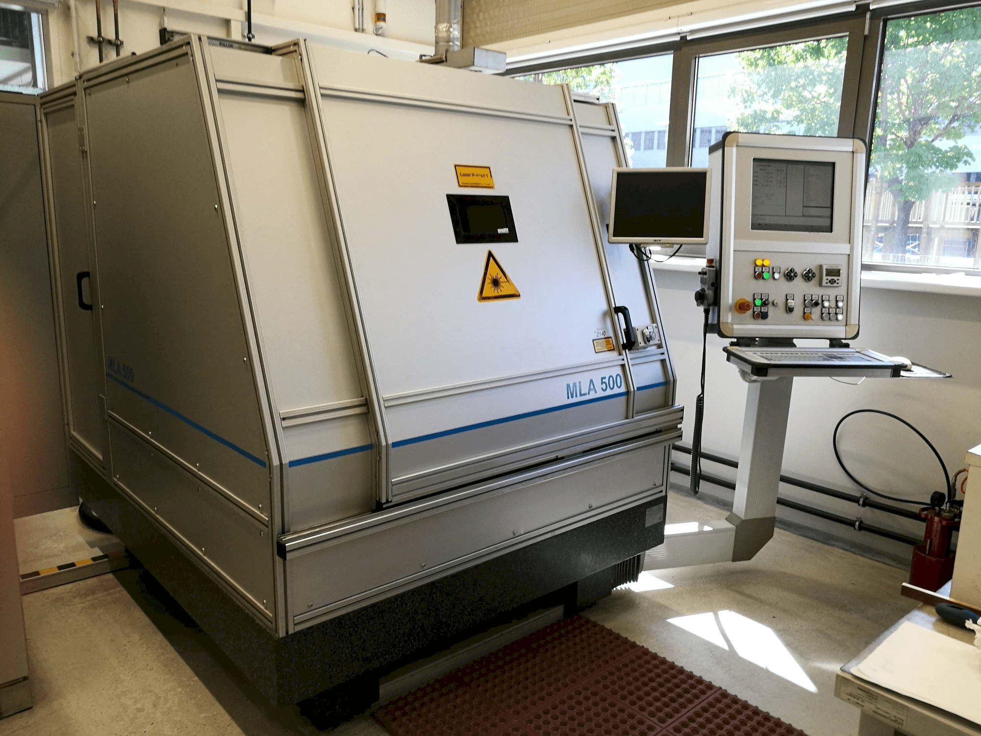 Masina LLT APPLIKATION MLA 500 eestvaade