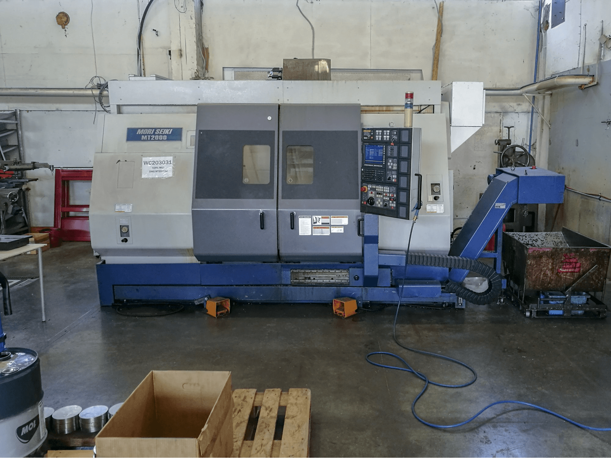 Masina MORI SEIKI MT-2000 SZ eestvaade