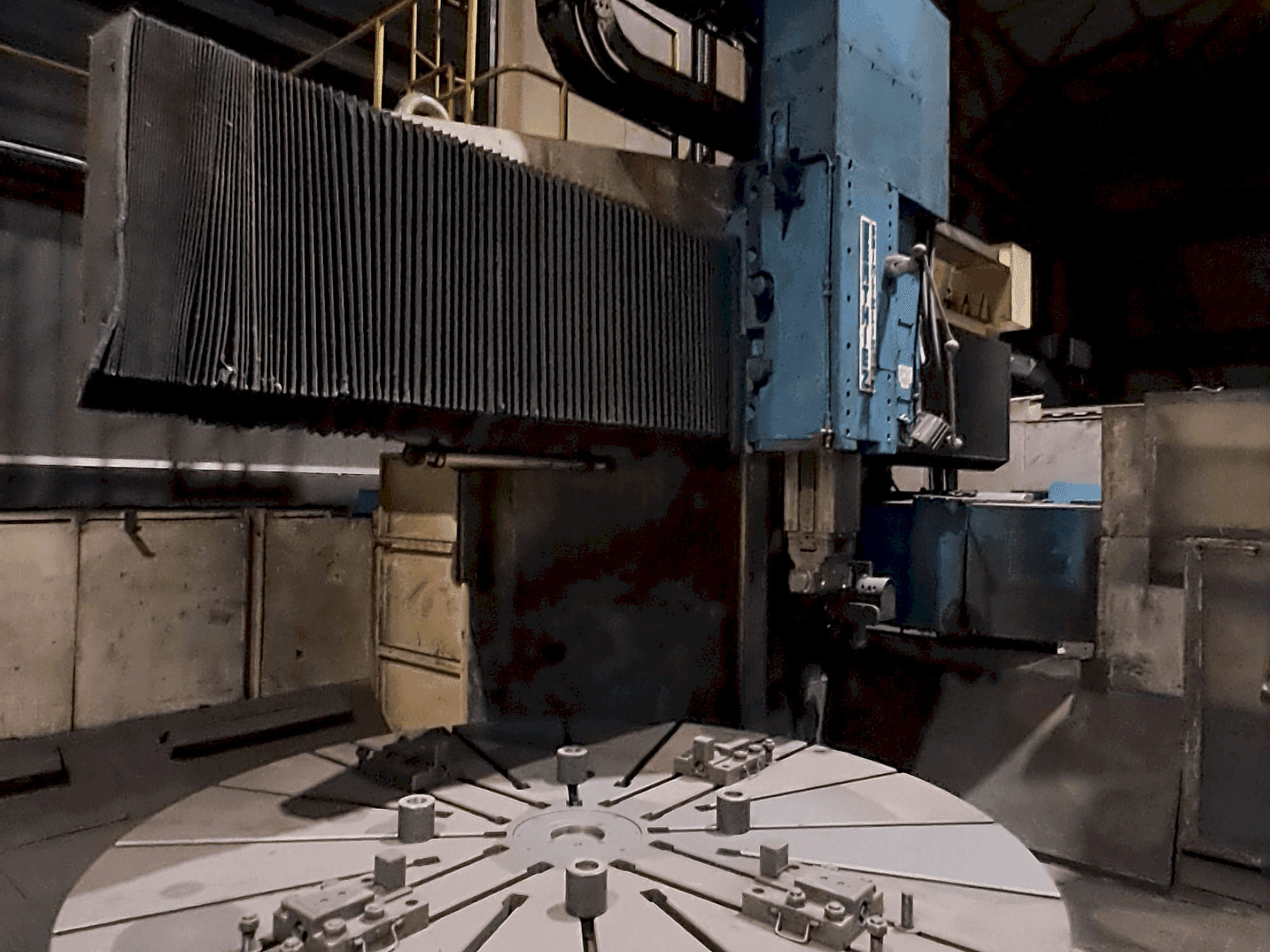 Masina Berthiez TMM 200 (1980) eestvaade