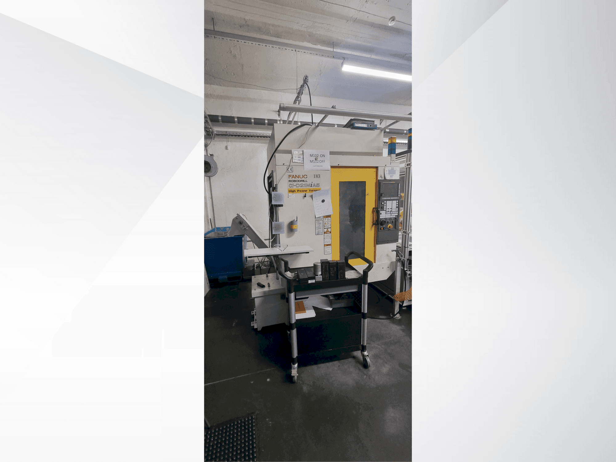 Masina FANUC Robodrill α-D21 MiA5 eestvaade