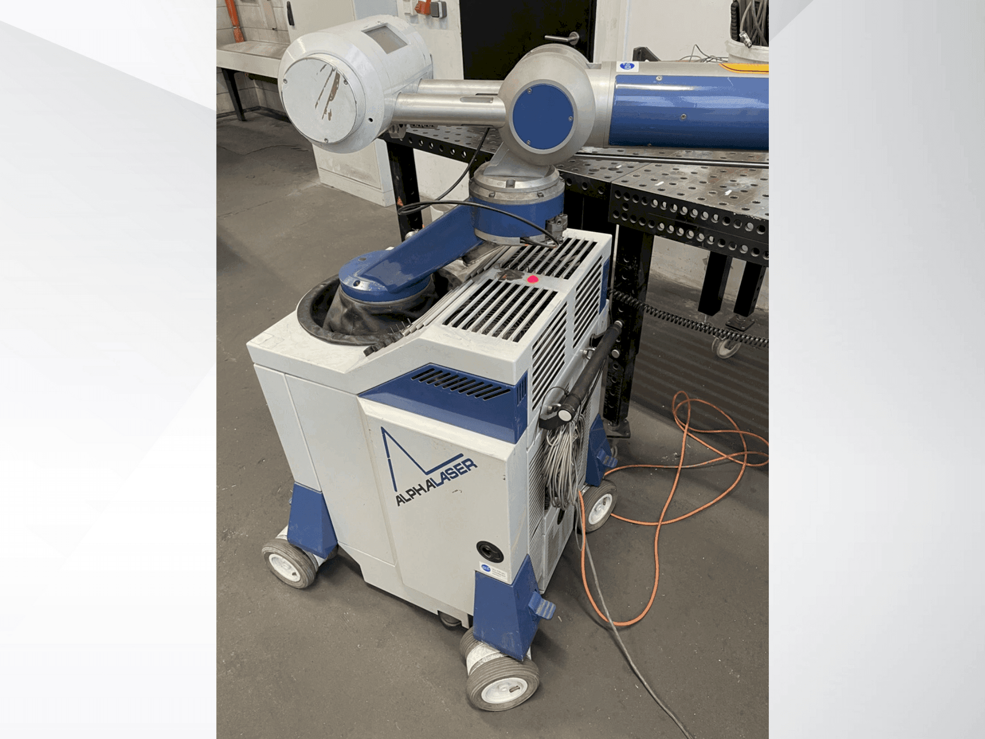 Masina ALPHA LASER ALM 150 eestvaade