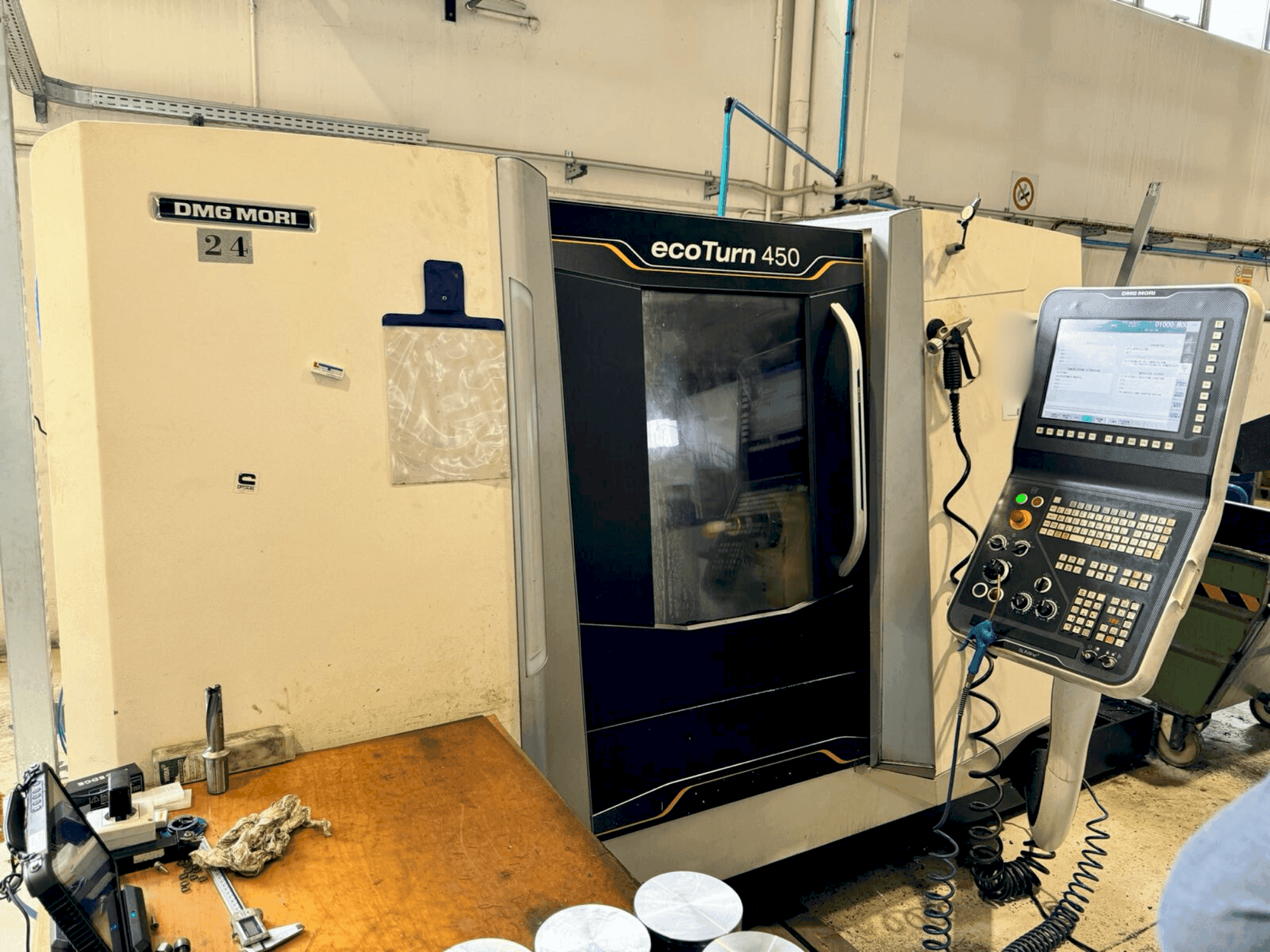 Masina DMG MORI EcoTurn 450 V3 eestvaade