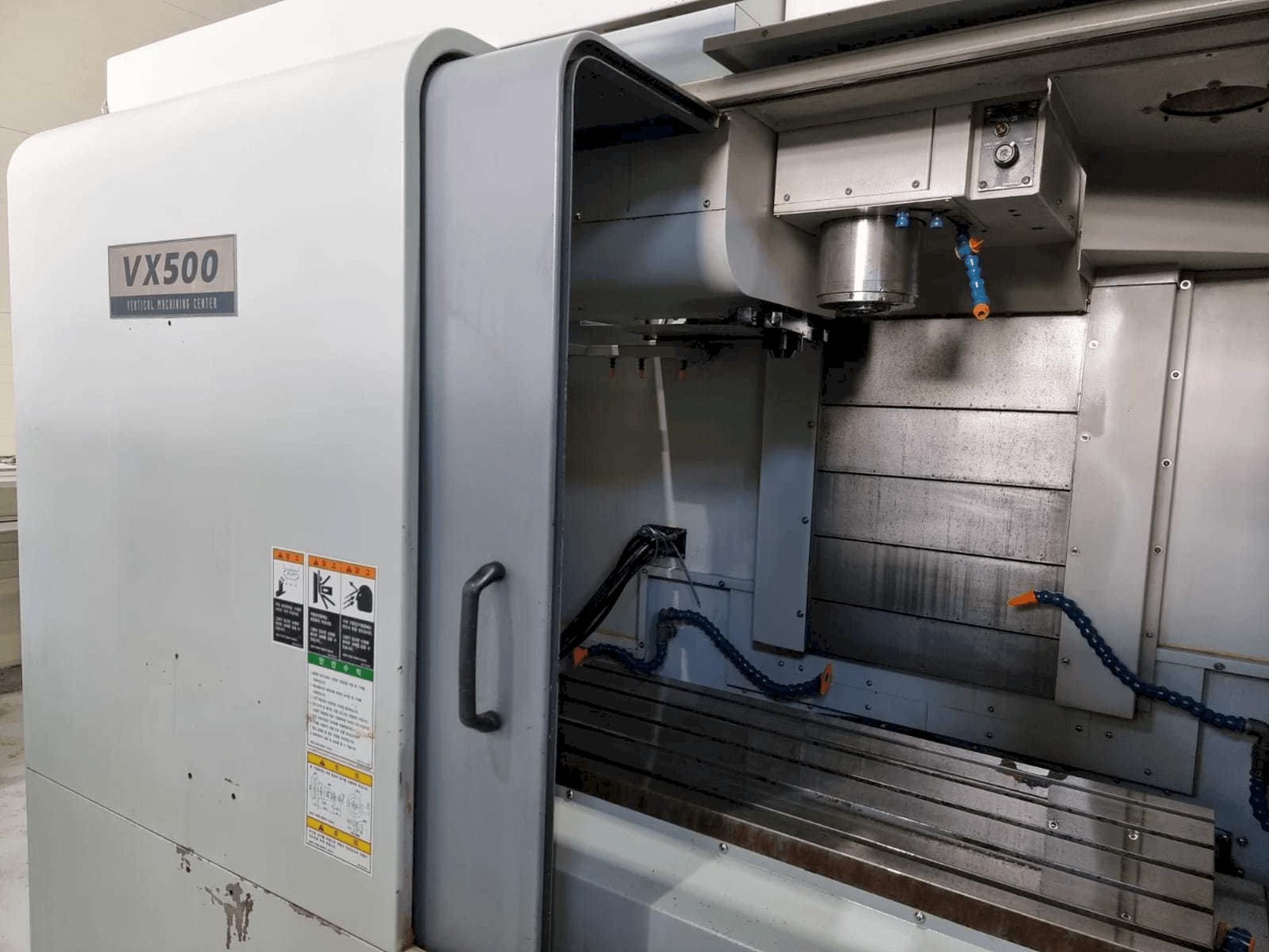 Masina Hyundai Wia VX500 eestvaade