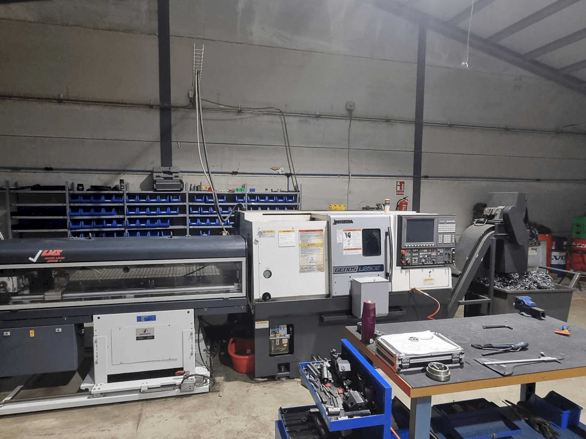 Masina Okuma L250E eestvaade