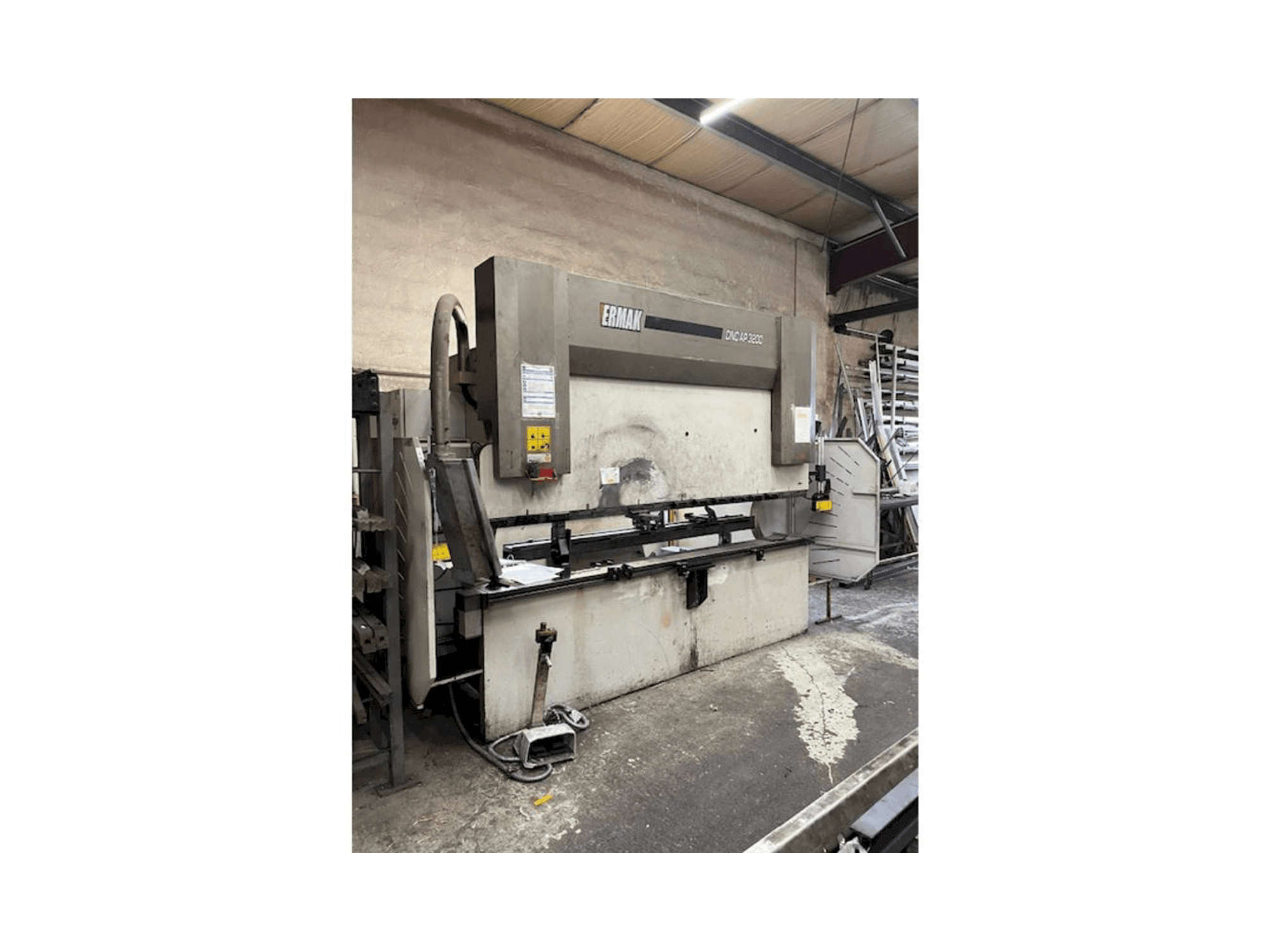 Masina ERMAK Cnc ap eestvaade