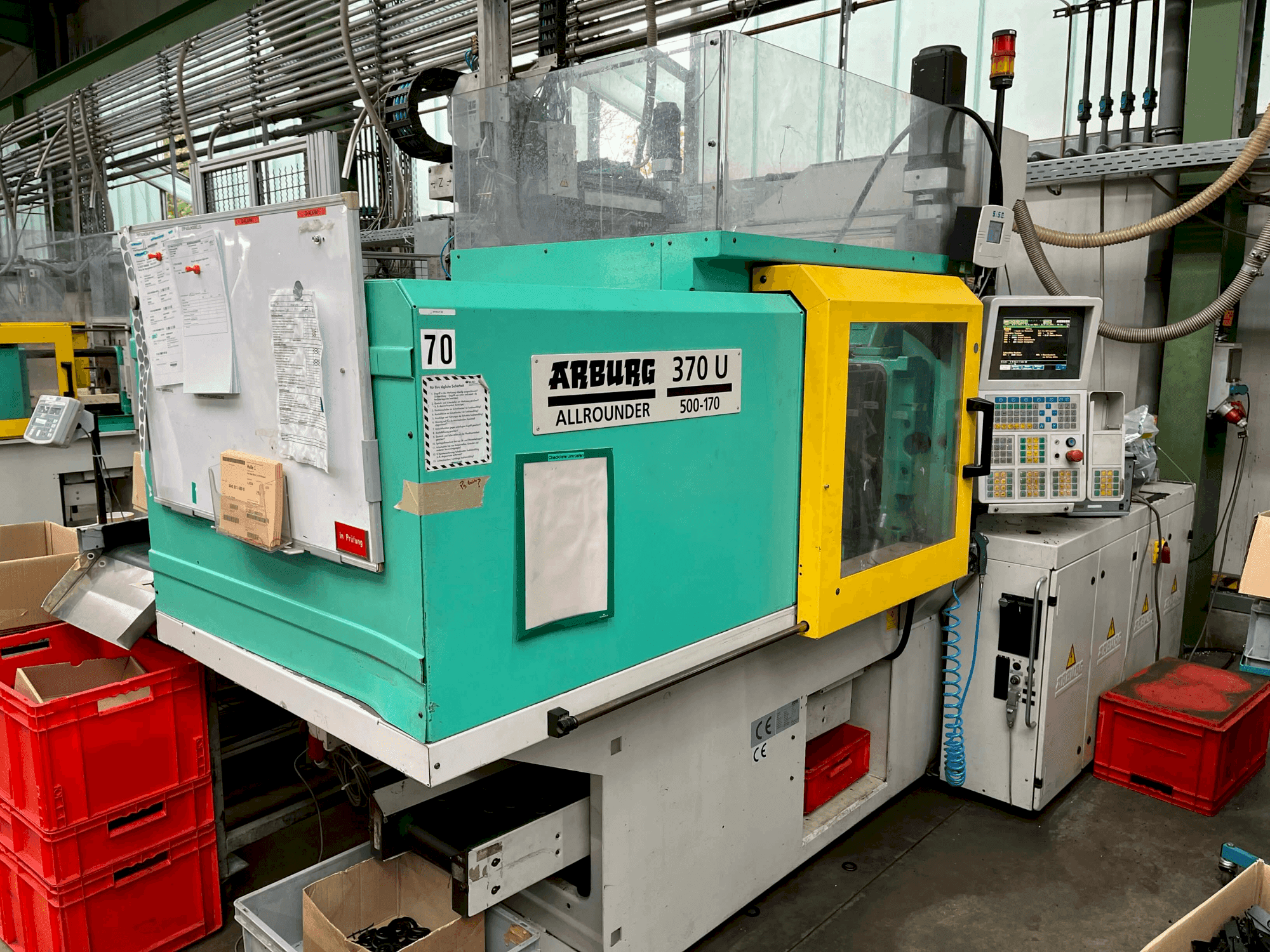 Masina Arburg Allrounder 370-50 U eestvaade