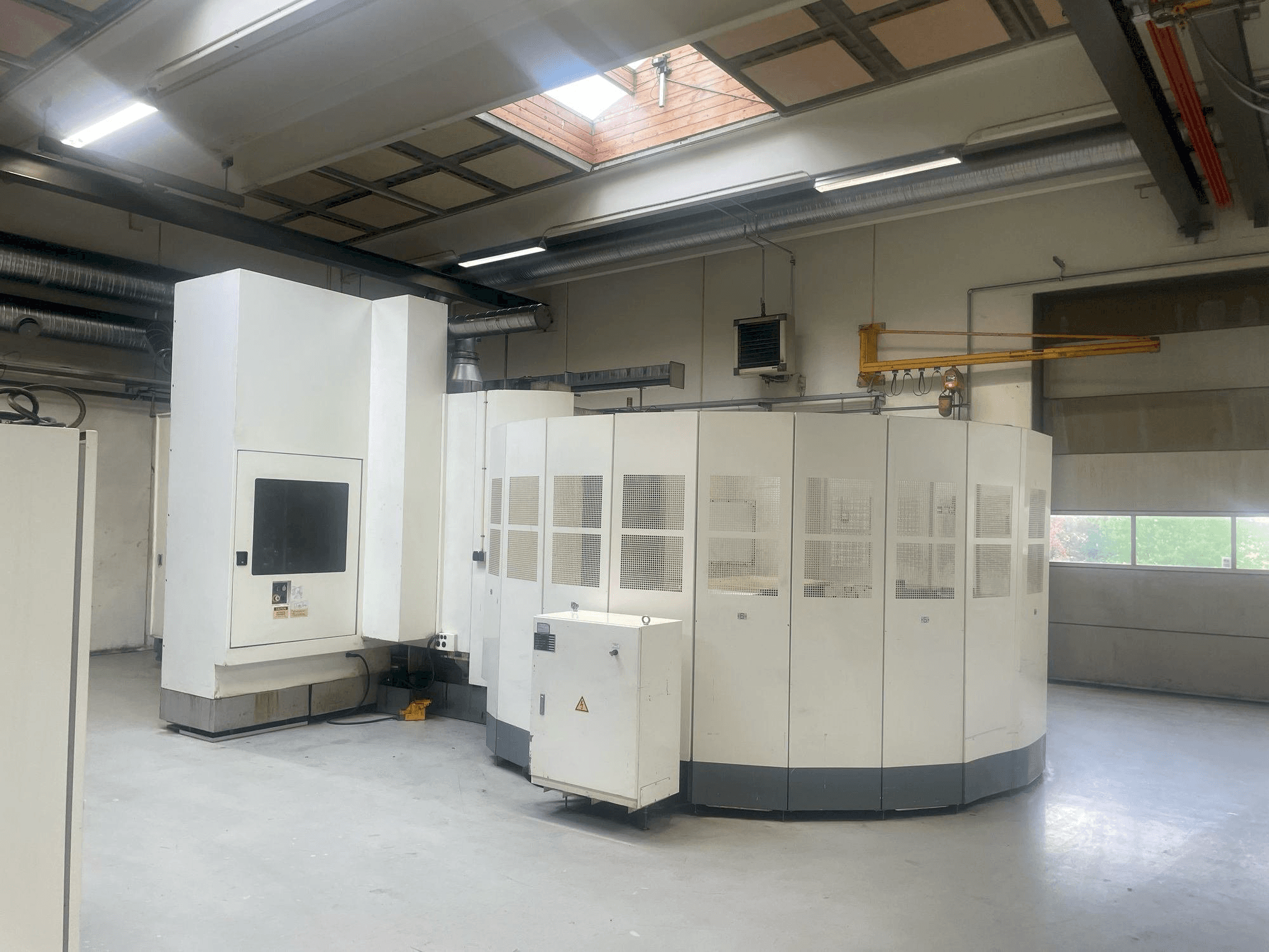 Masina Kitamura HX500i eestvaade