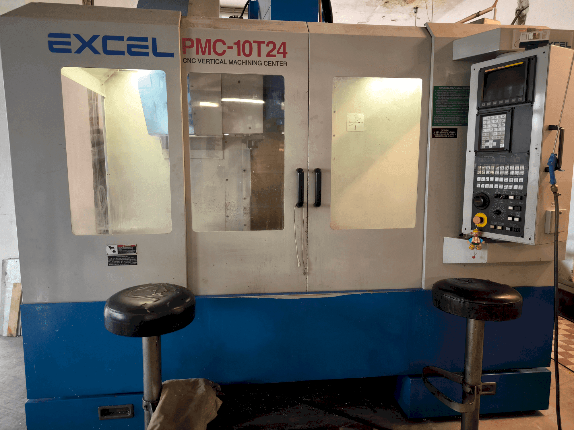 Masina Excel Excel PMC 10T24 (2004) eestvaade