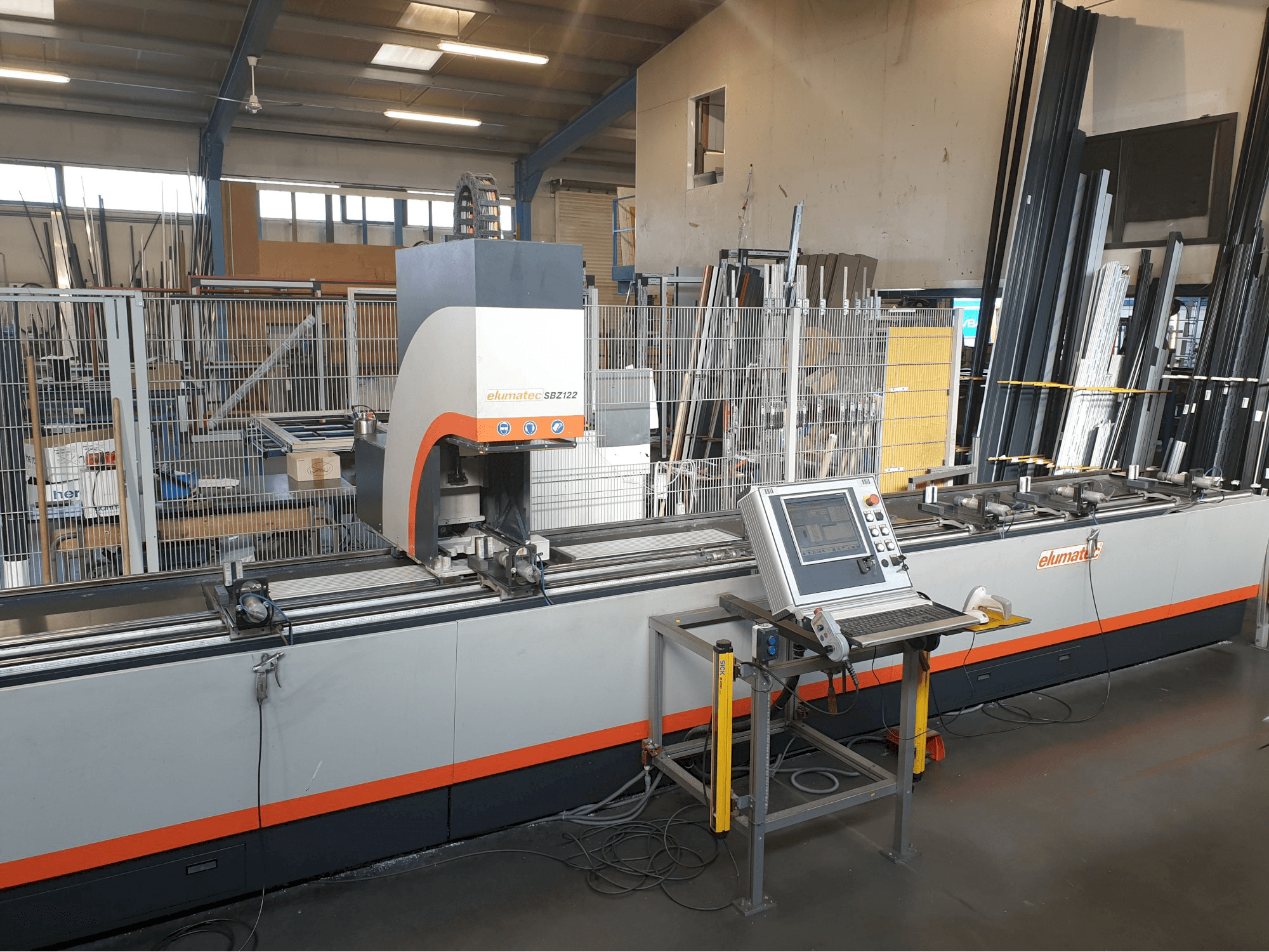 Masinavaade elumatec SBZ 122/64 vasakult